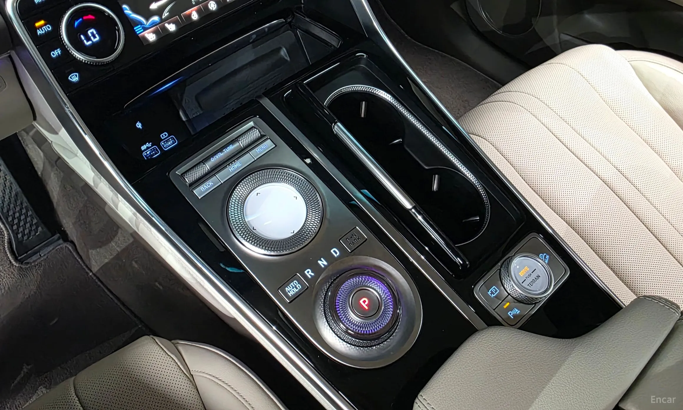 Genesis GV80 превью 9