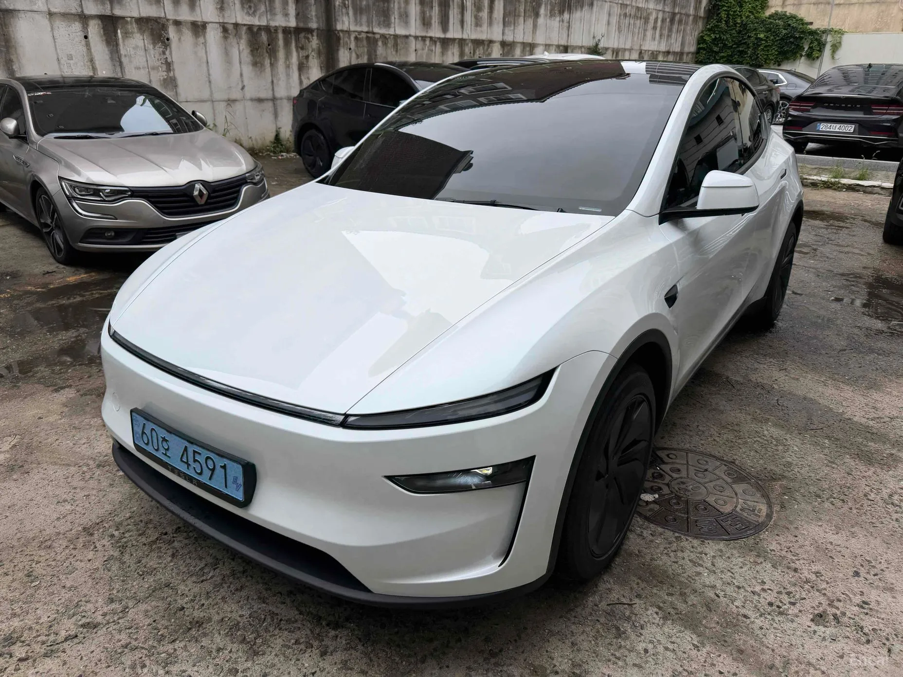 Tesla Model Y превью 3