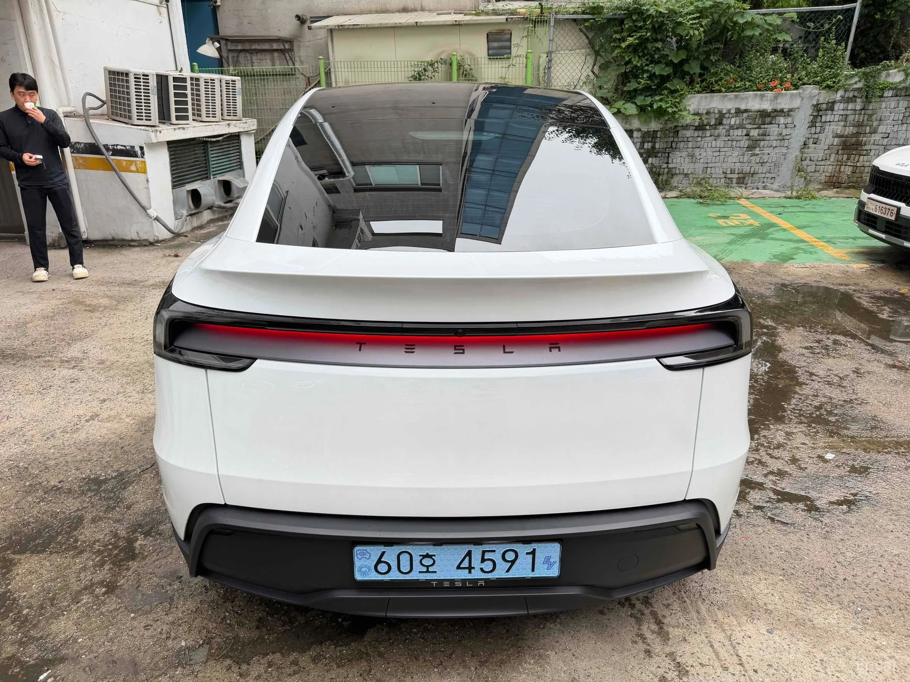 Tesla Model Y превью 5