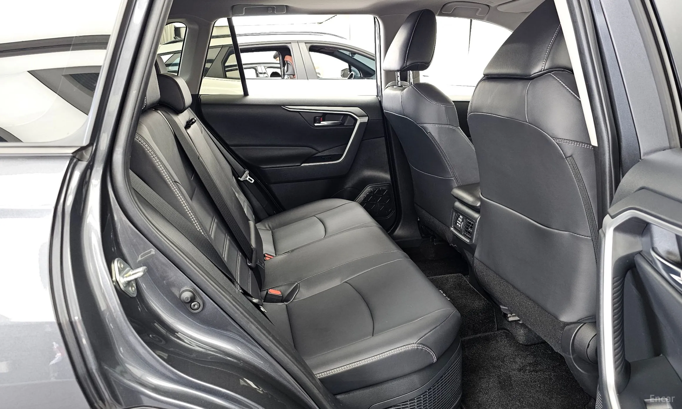 Toyota RAV4 5th Generation превью 12