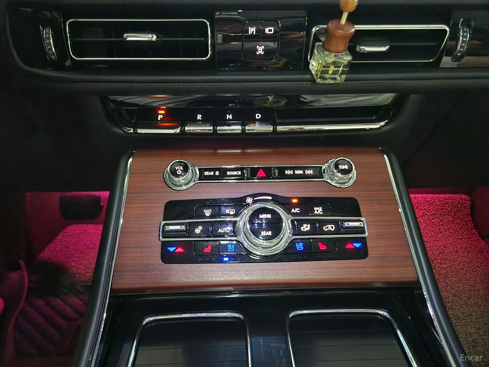 Lincoln Aviator 2nd Generation превью 12