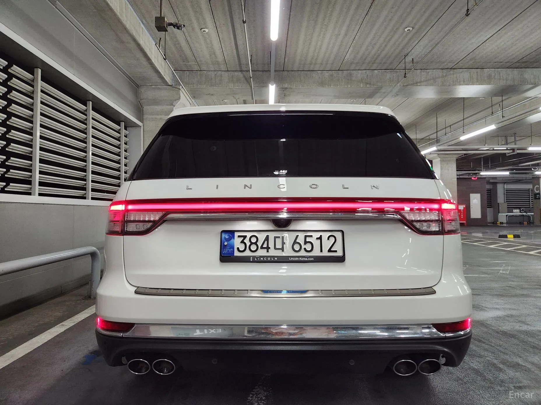 Lincoln Aviator 2nd Generation превью 4