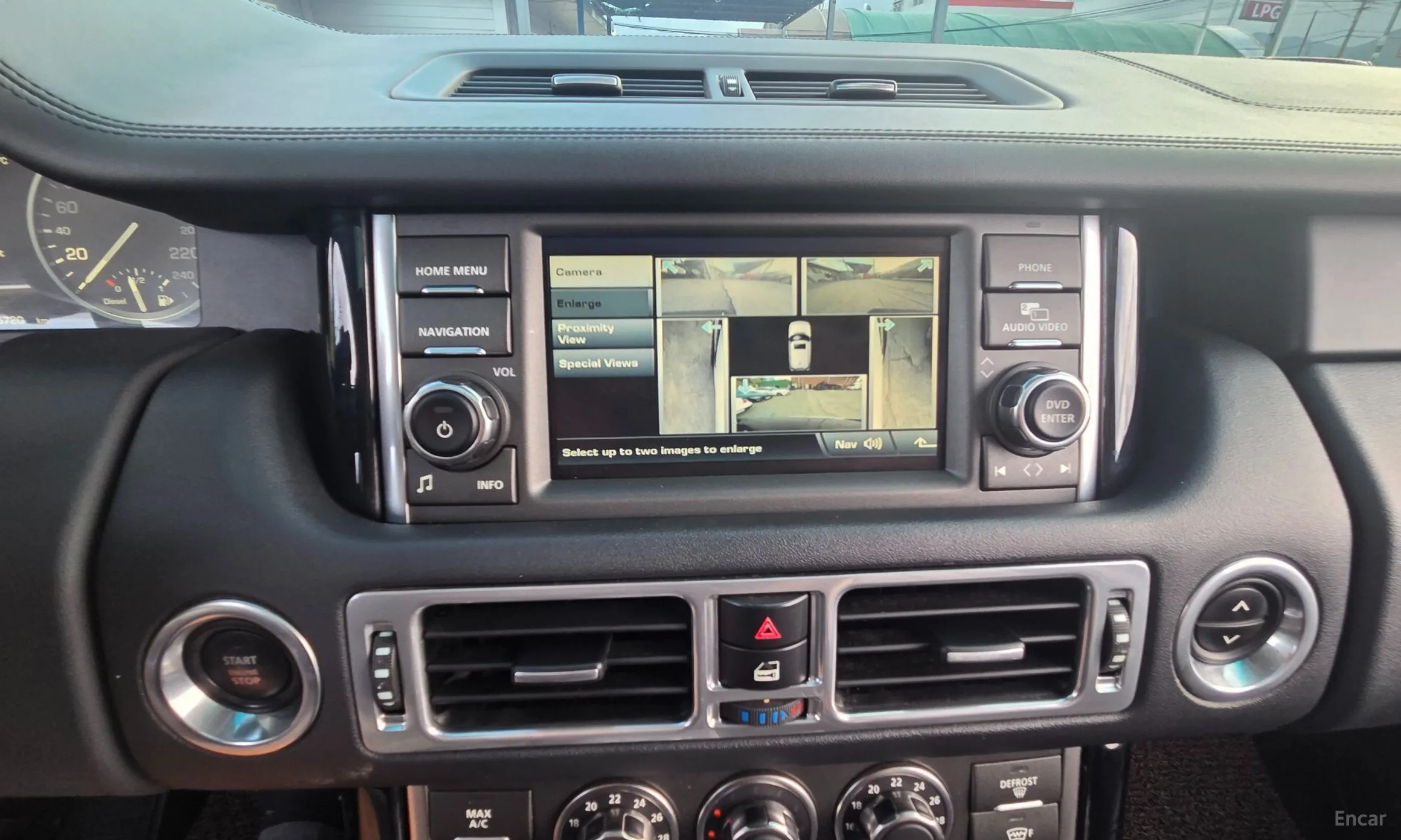 Land Rover Range Rover превью 14