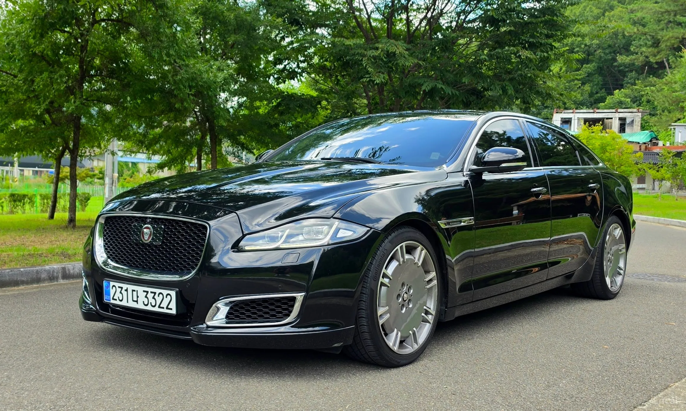 Jaguar All New XJ превью 3