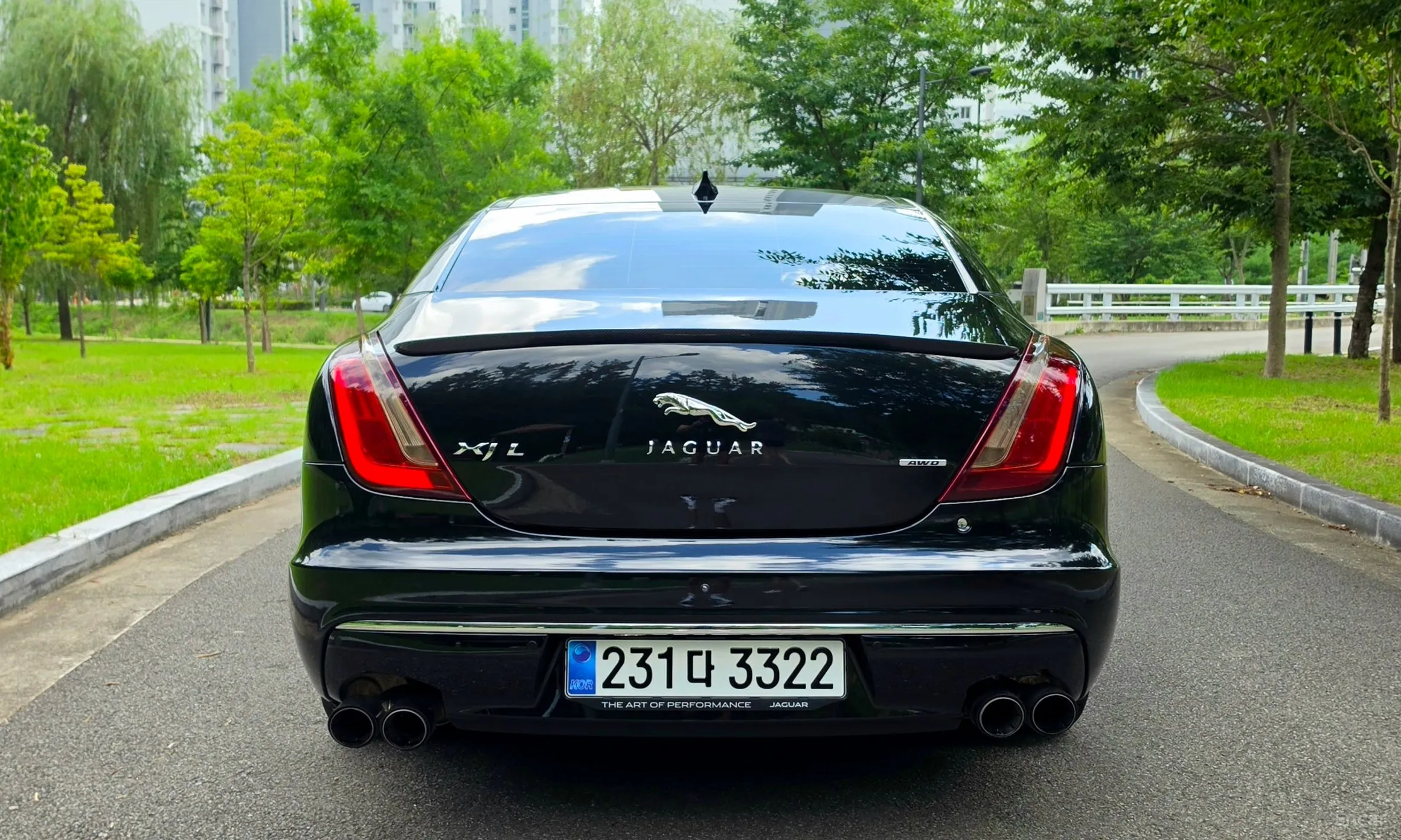 Jaguar All New XJ превью 5