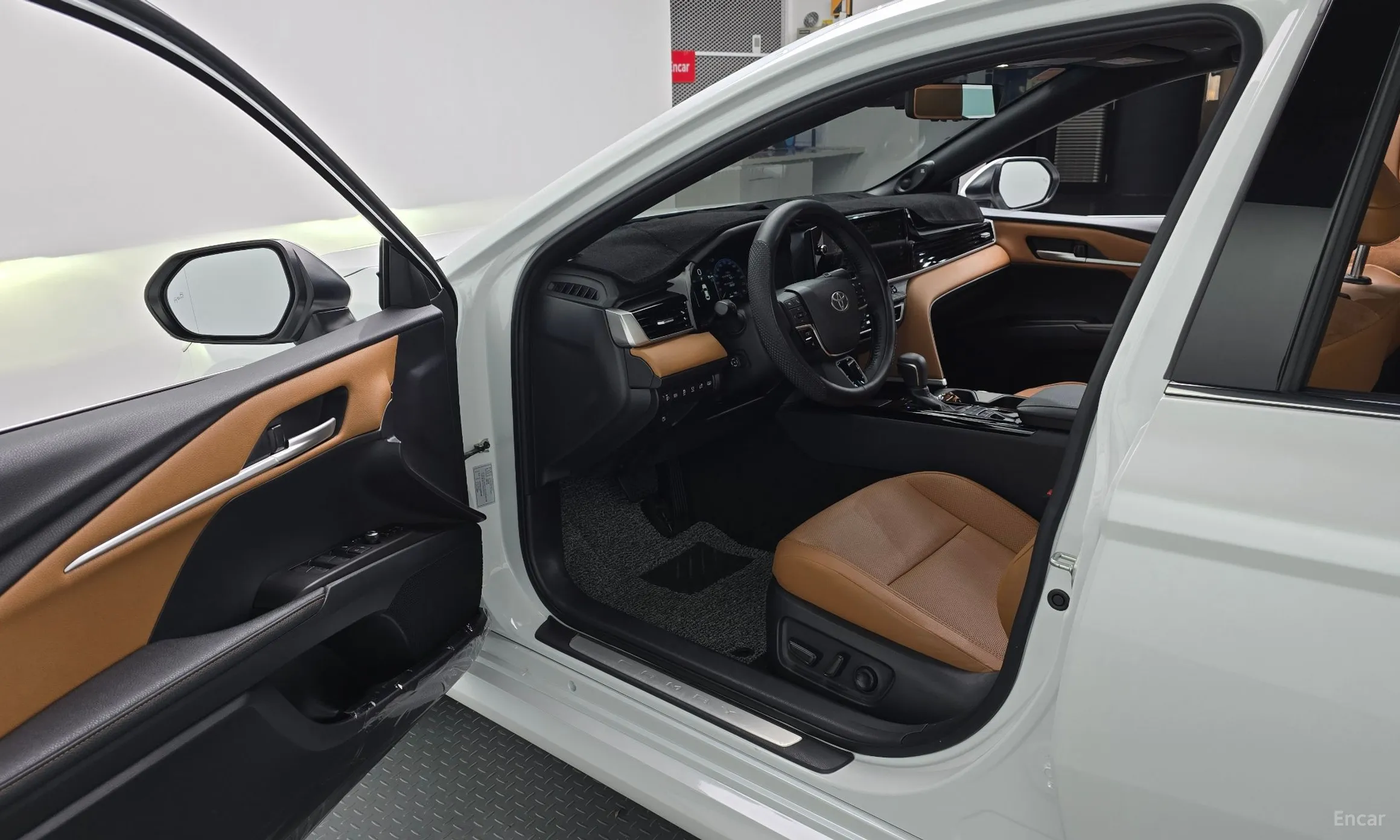 Toyota Camry (XV80) превью 10