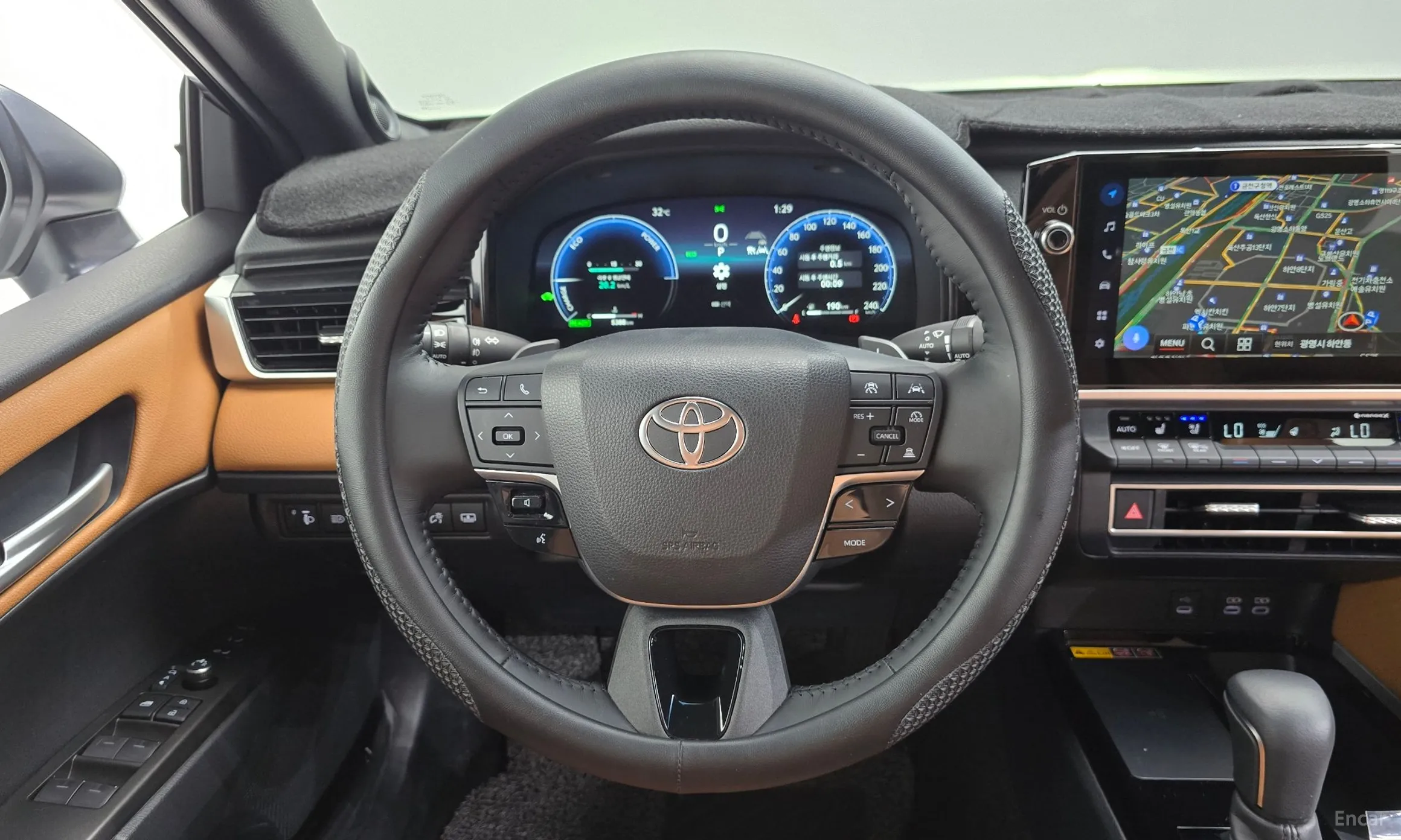 Toyota Camry (XV80) превью 13