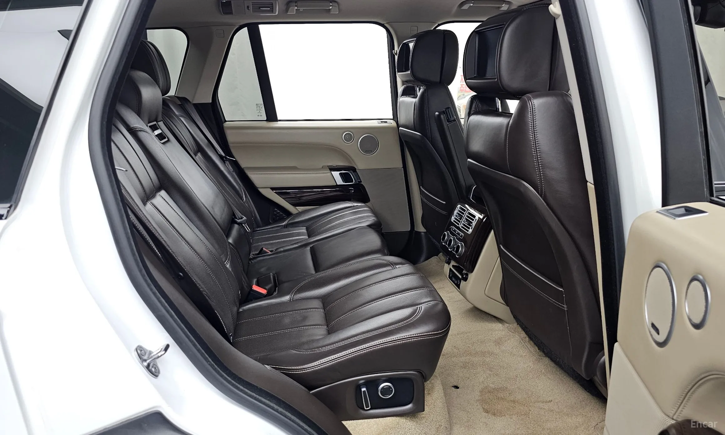 Land Rover Range Rover 4th Generation превью 12