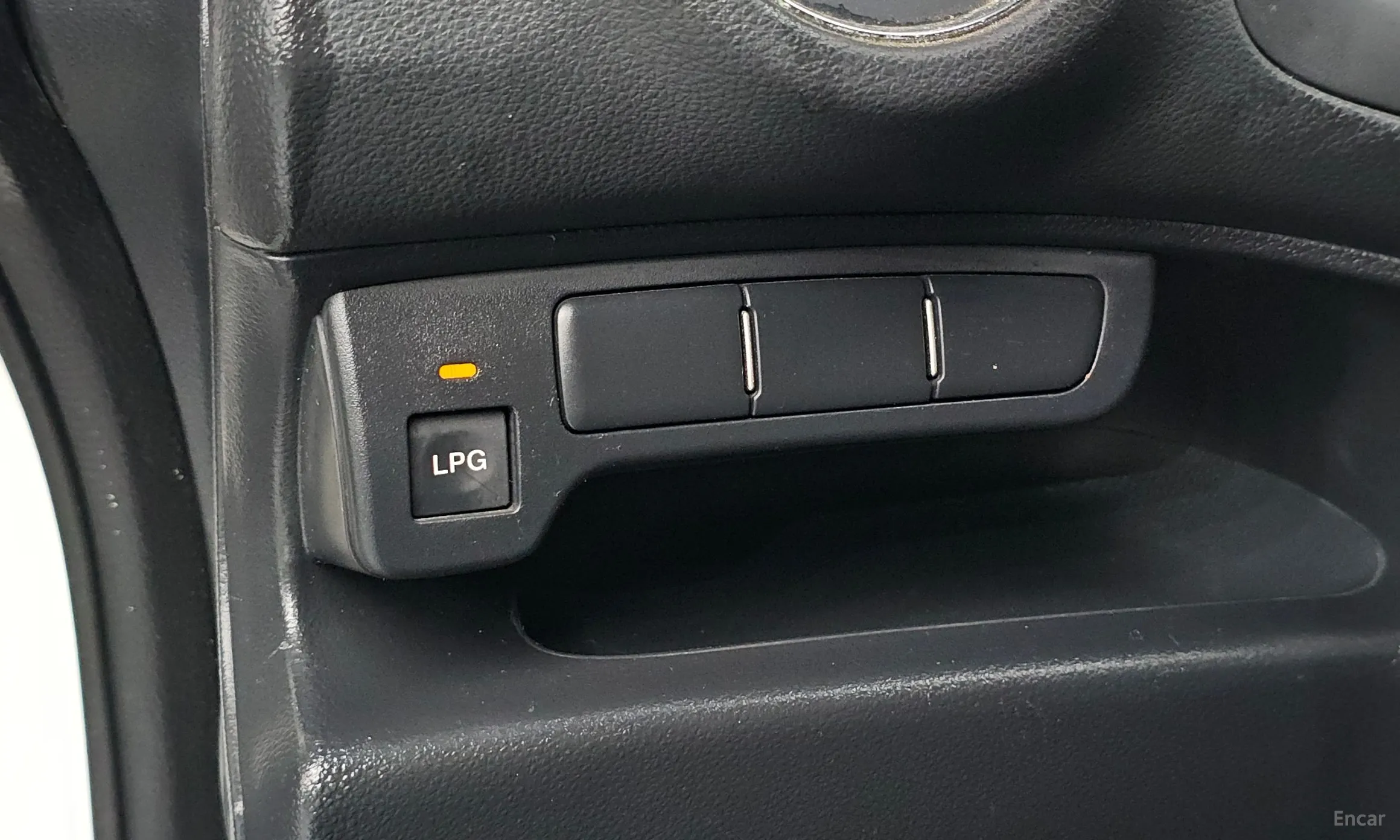 Kia Carens превью 18