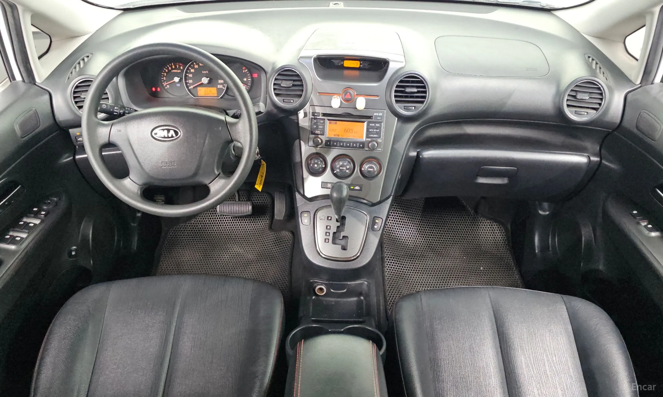 Kia Carens превью 7