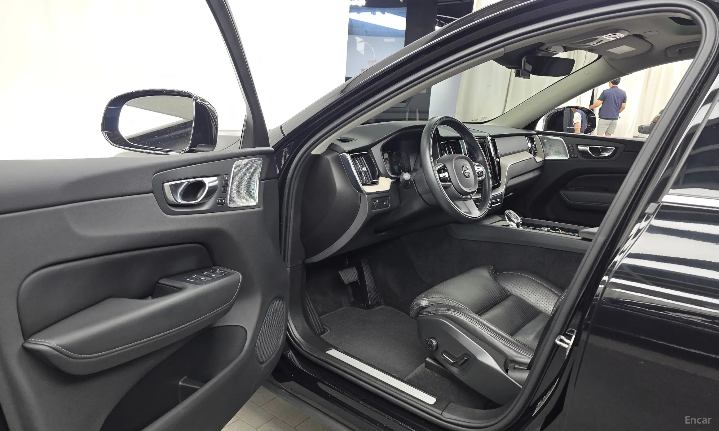 Volvo XC60 Gen 2 превью 10