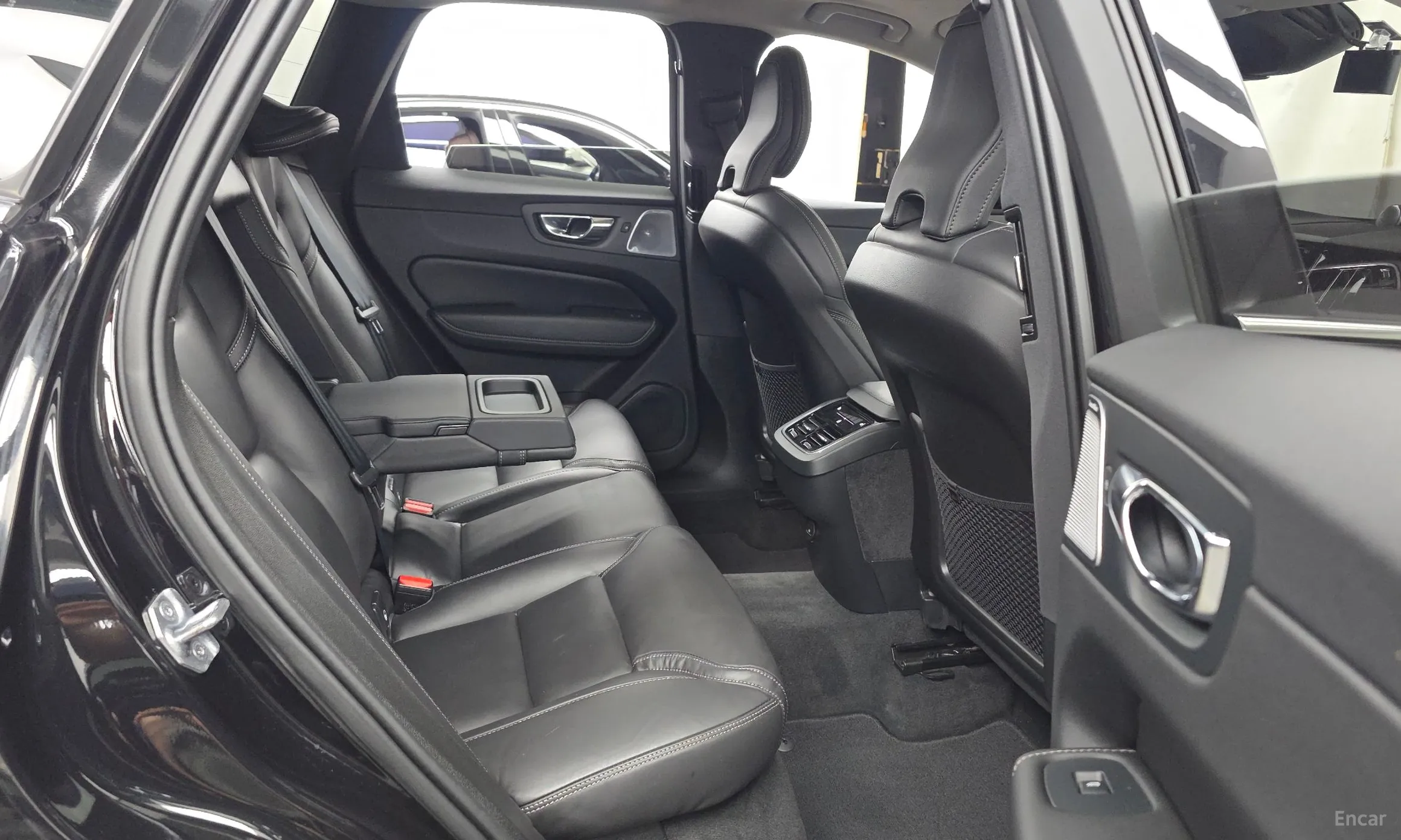 Volvo XC60 Gen 2 превью 12