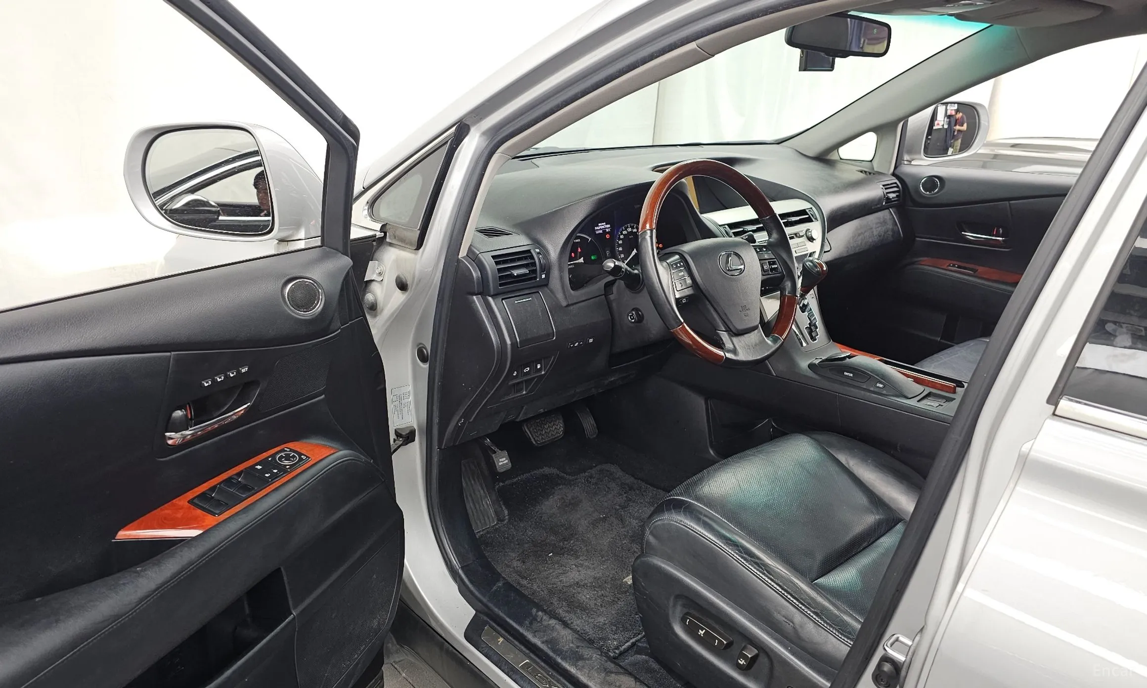 Lexus RX450h превью 10