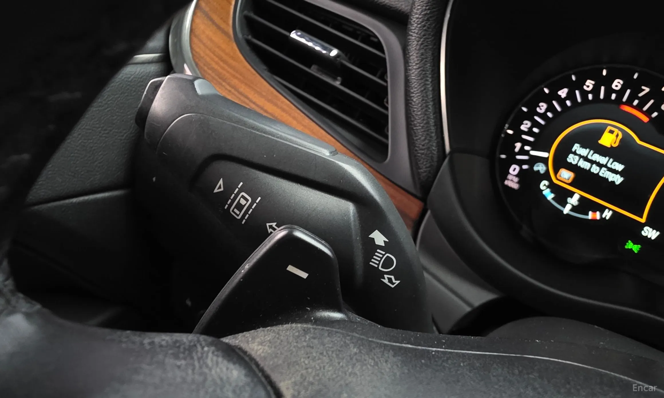 Lincoln MKC превью 16