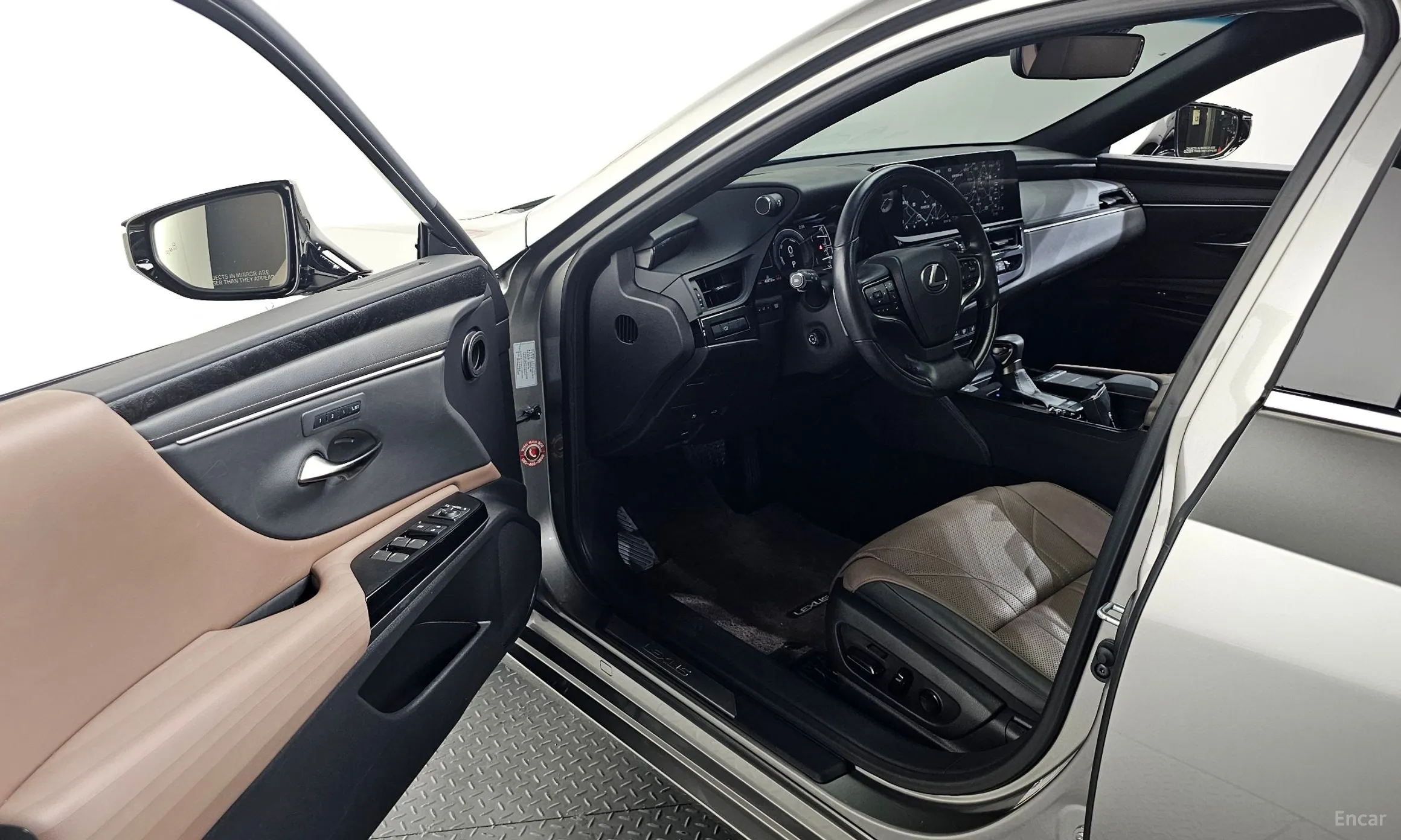 Lexus ES300h 7th Generation превью 10