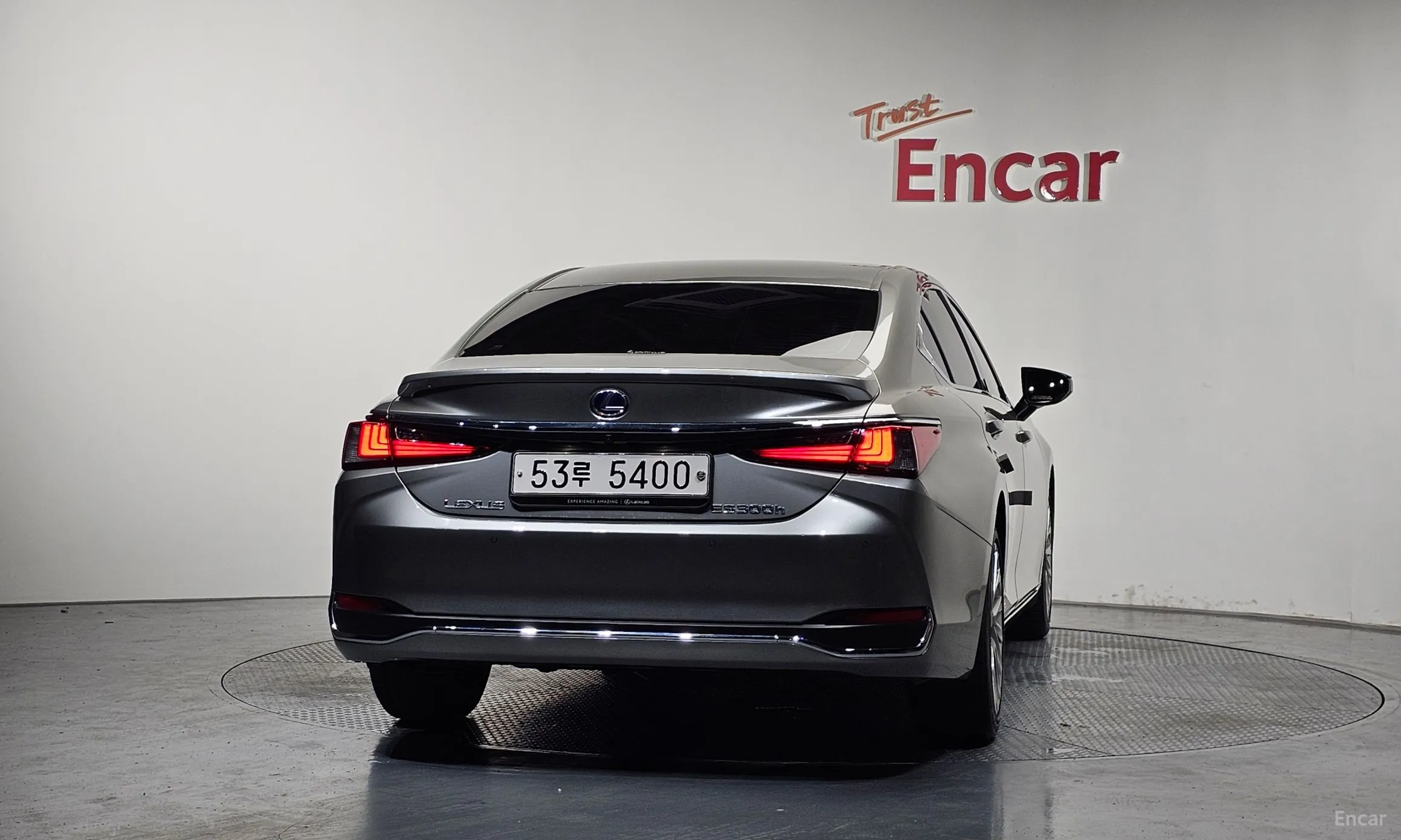 Lexus ES300h 7th Generation превью 4