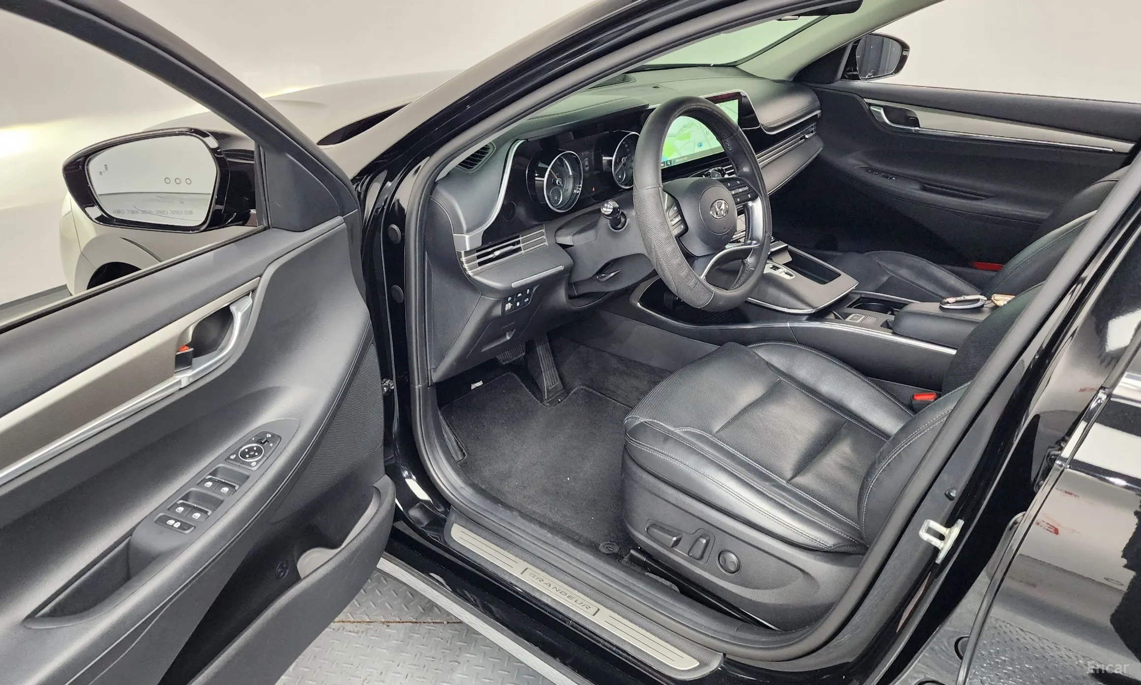 Hyundai Grandeur IG Hybrid превью 10