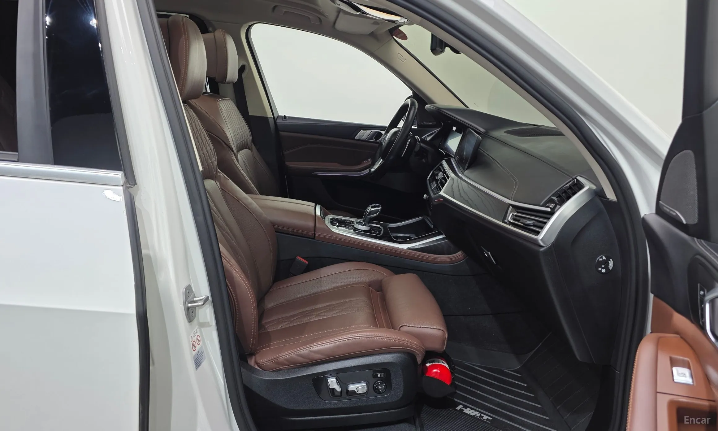 BMW X7 (G07) превью 11