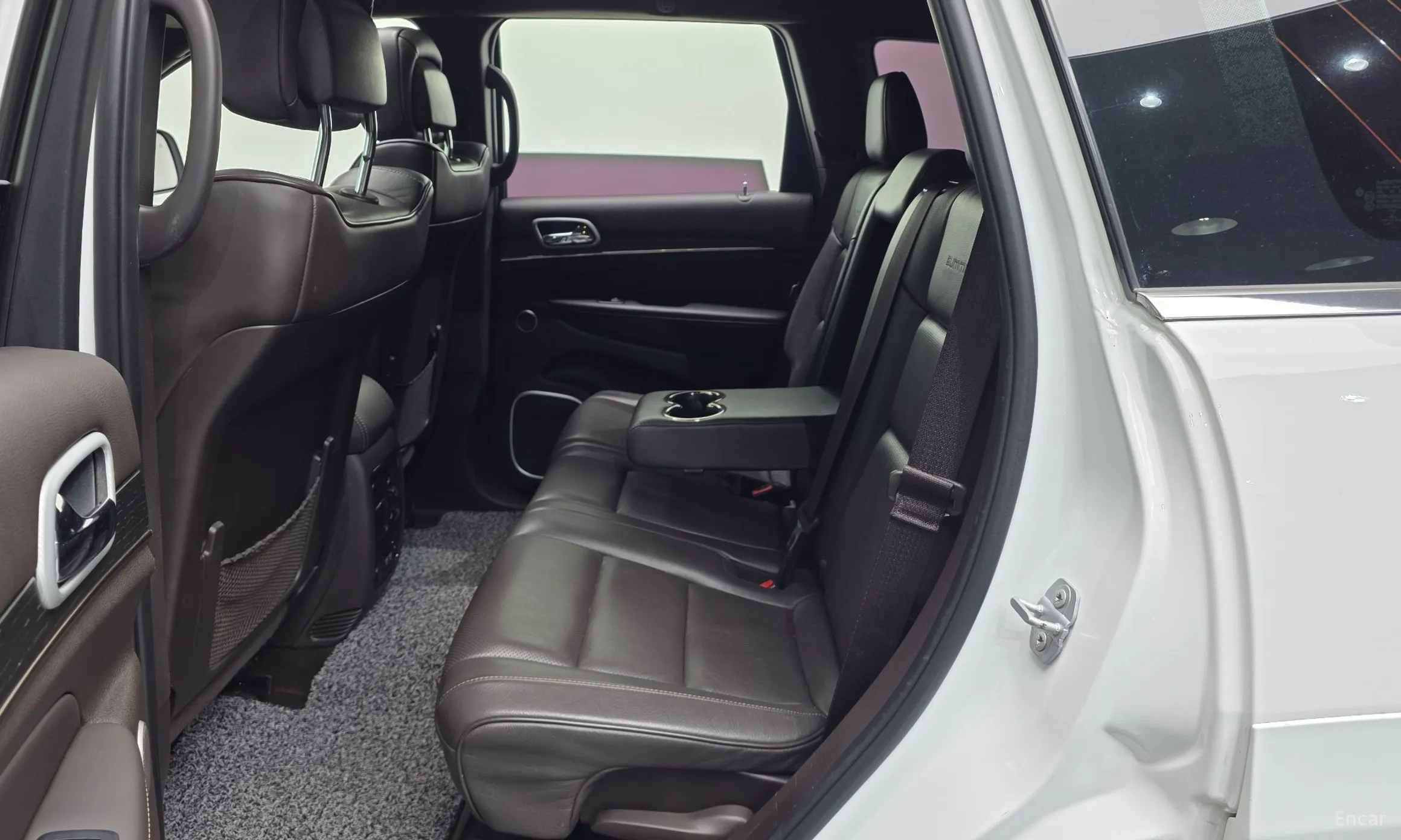 Jeep Grand Cherokee превью 12