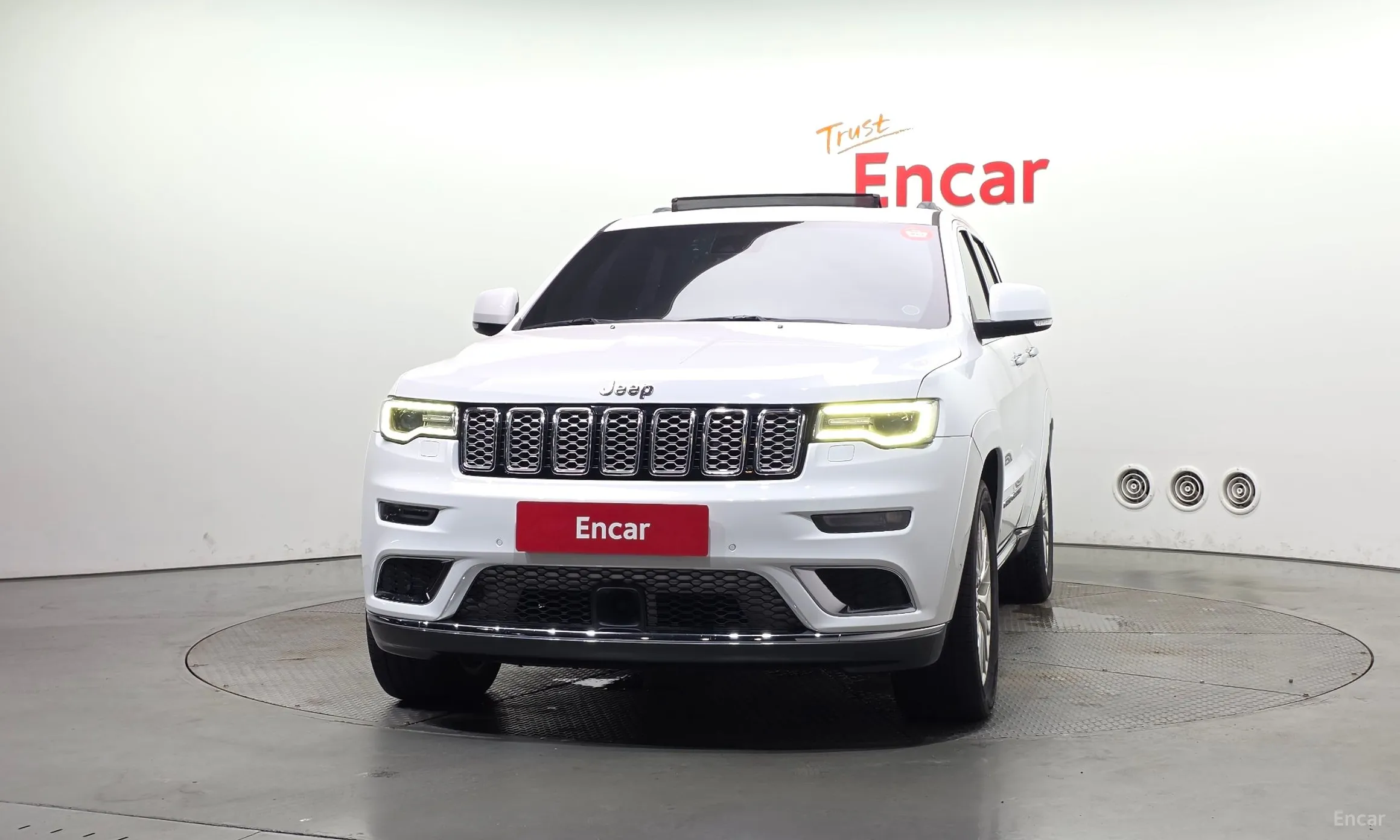 Jeep Grand Cherokee превью 3
