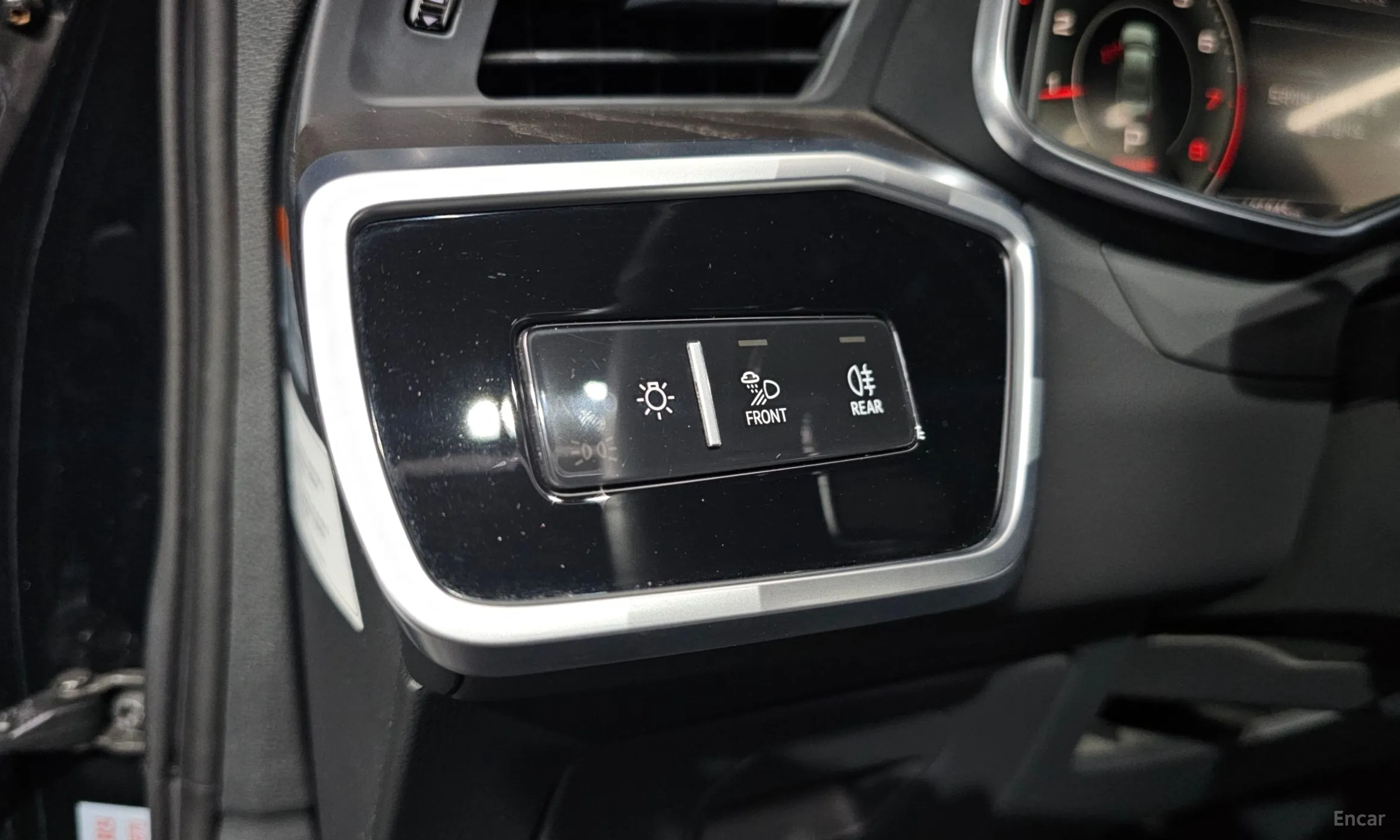 Audi A6 (C8) превью 19