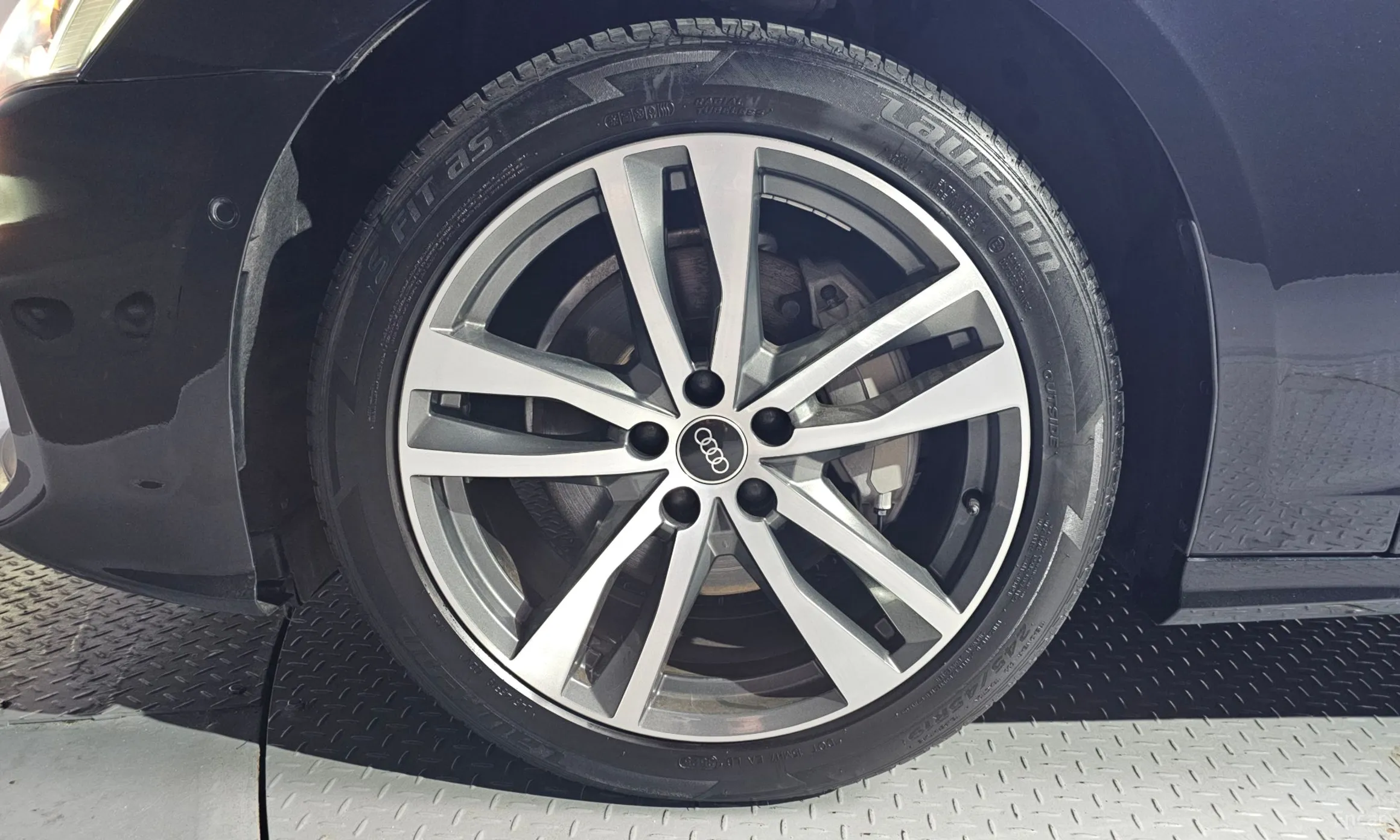 Audi A6 (C8) превью 5