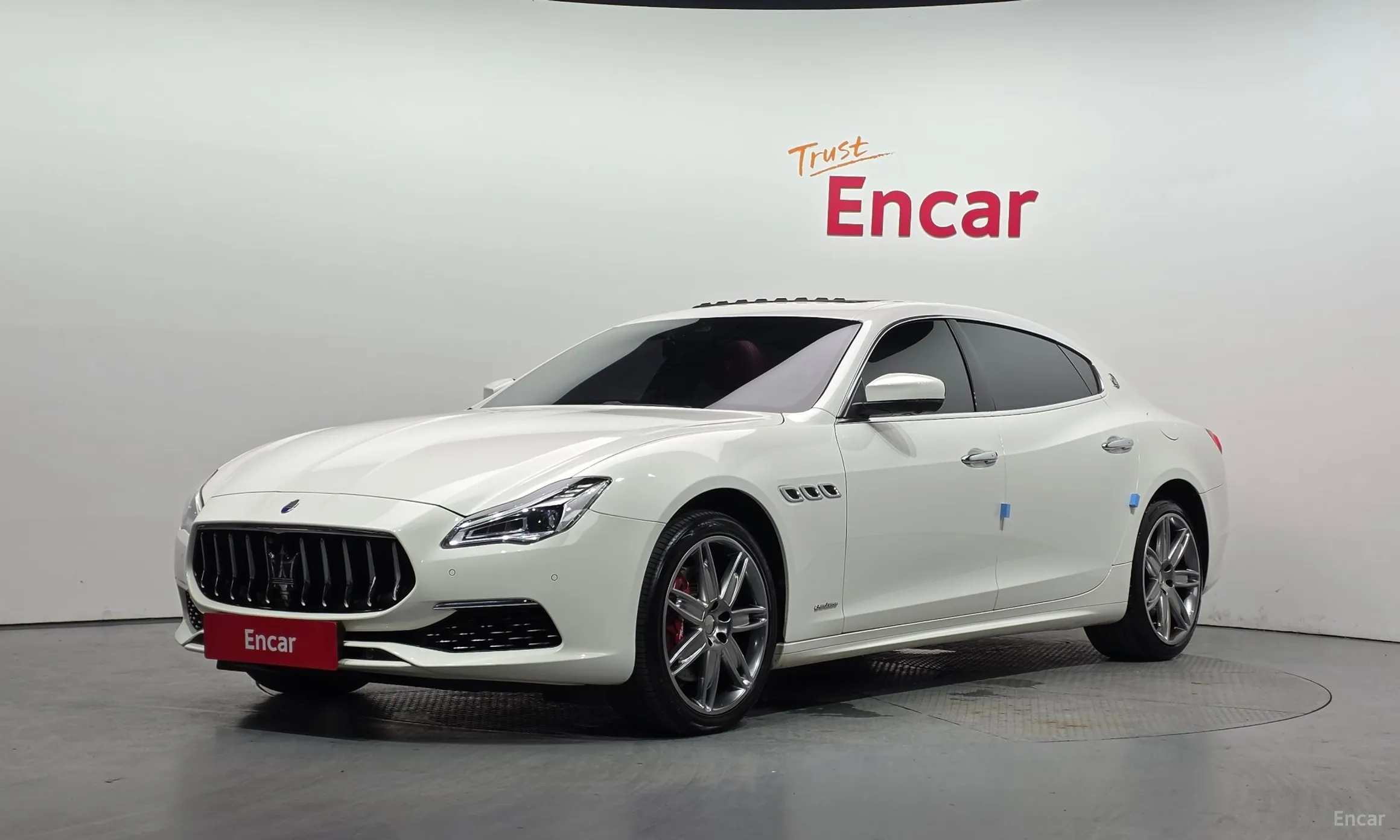 Maserati Quattroporte