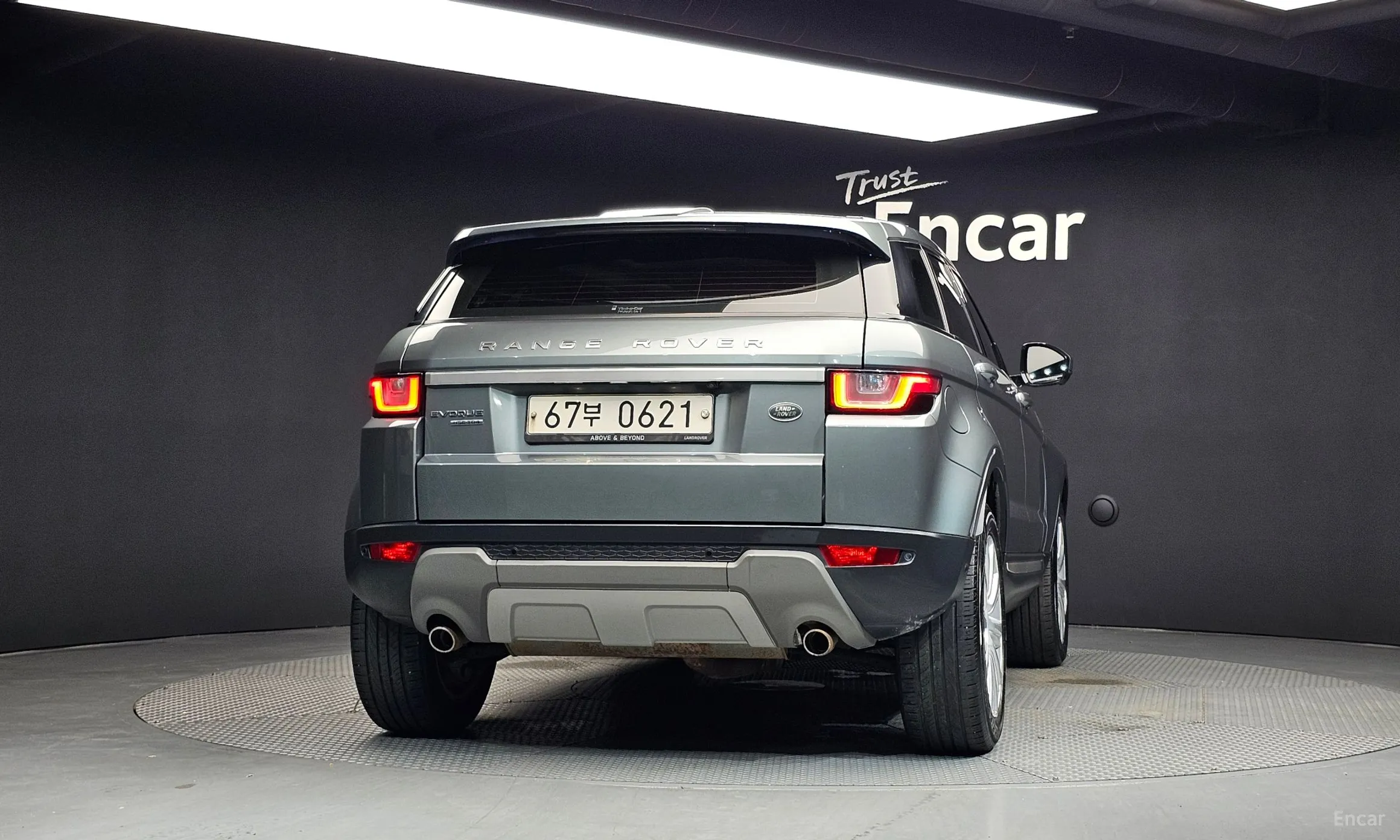 Land Rover Range Rover Evoque превью 4