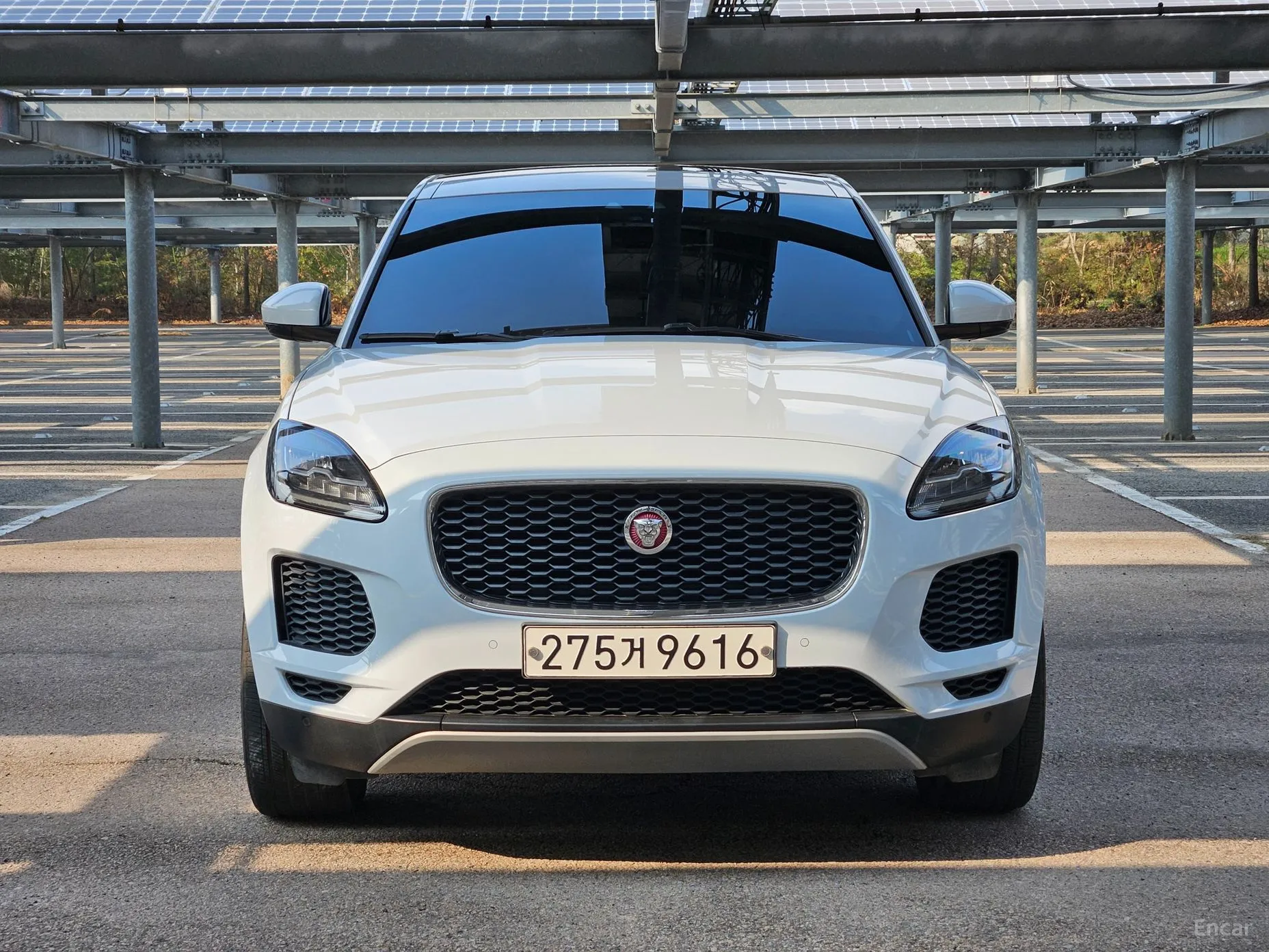 Jaguar E-PACE превью 5