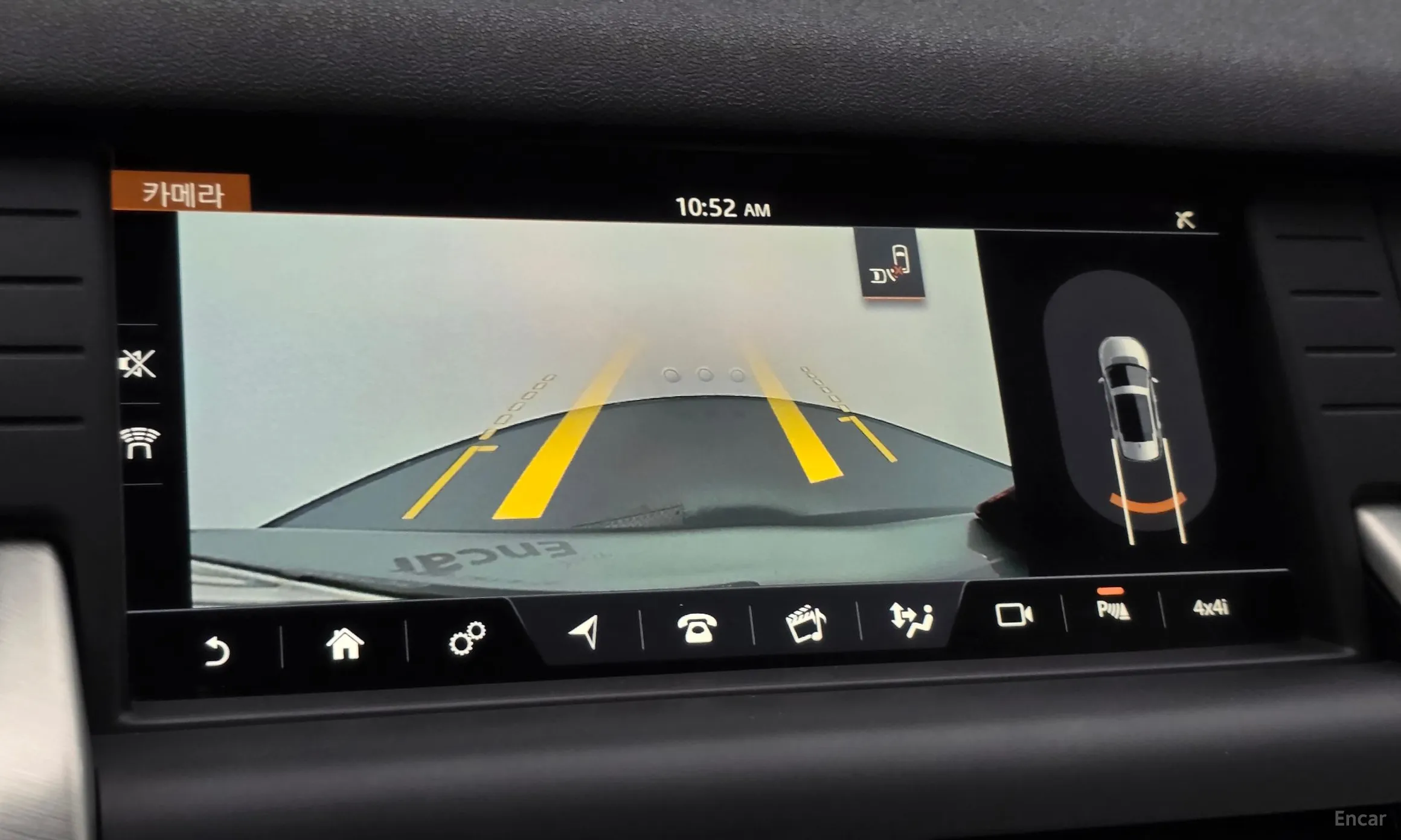 Land Rover Discovery Sports превью 15