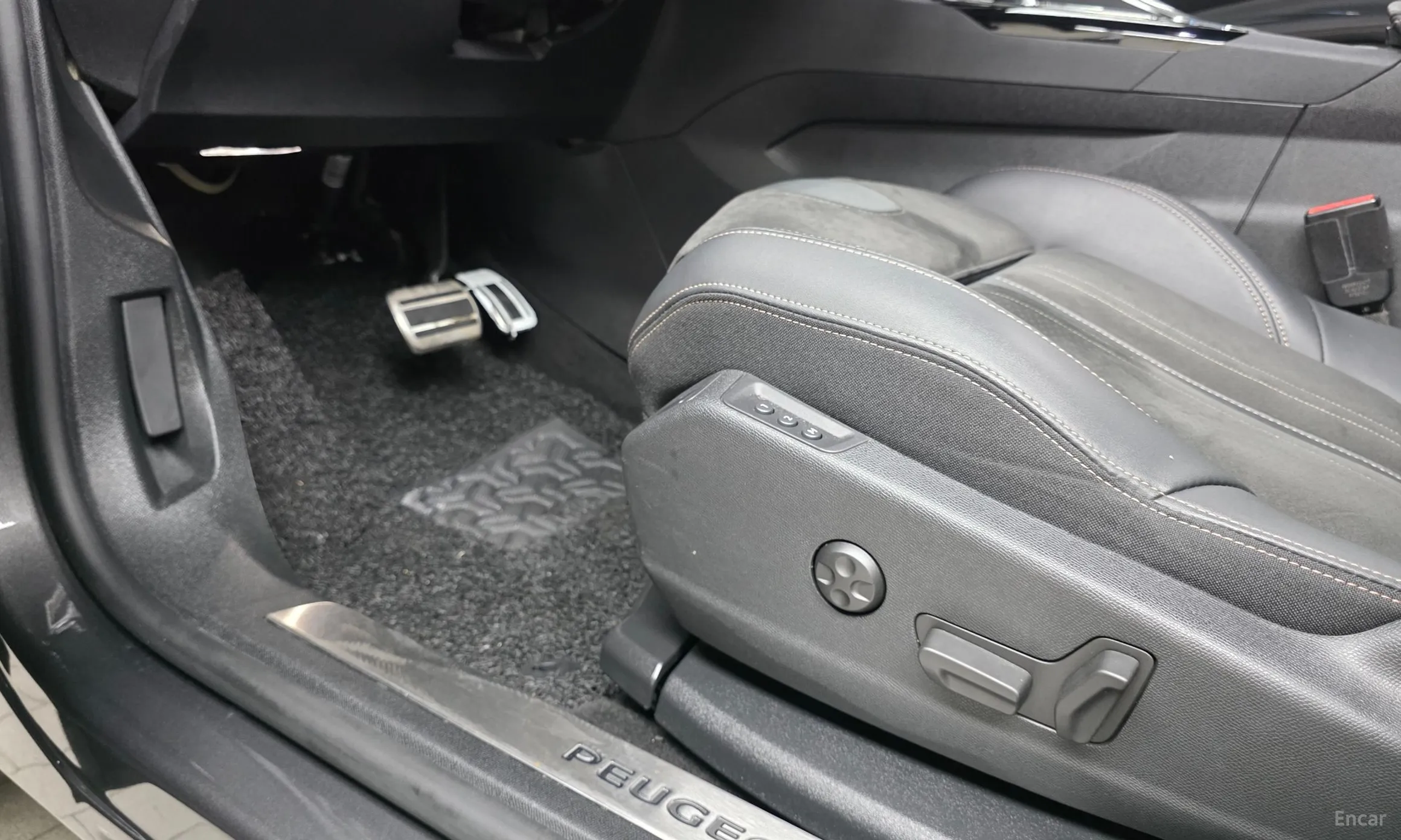 Peugeot 3008 2nd generation превью 18