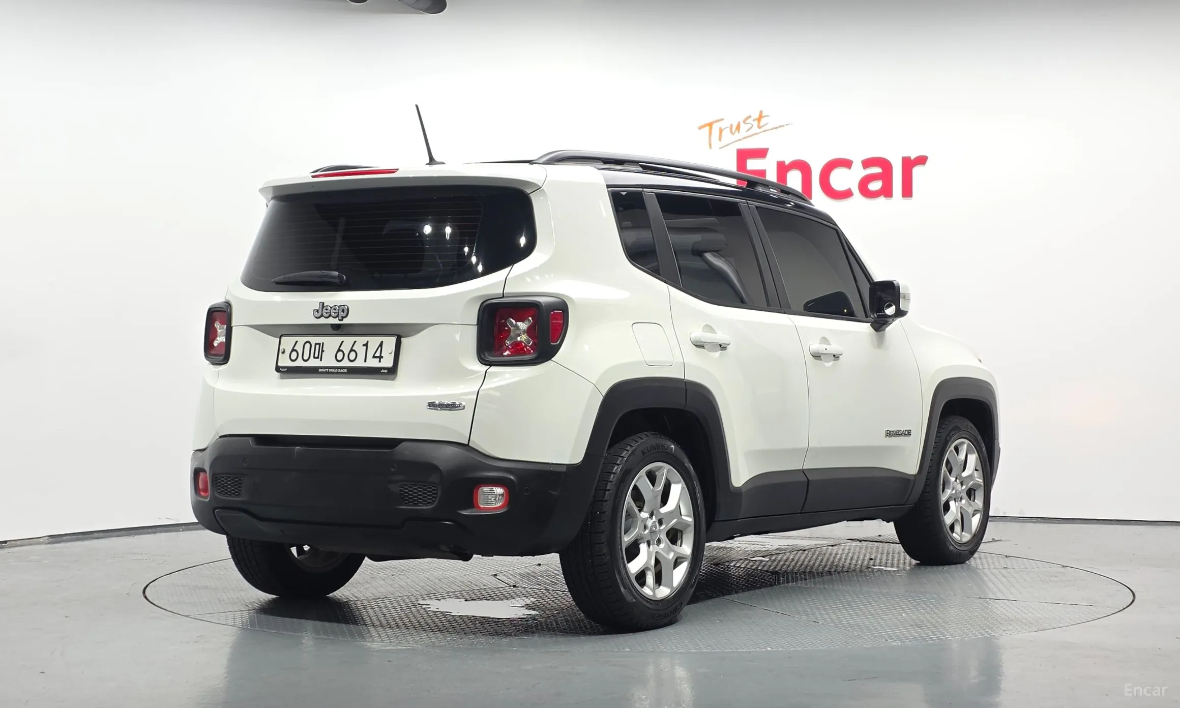 Jeep Renegade превью 2