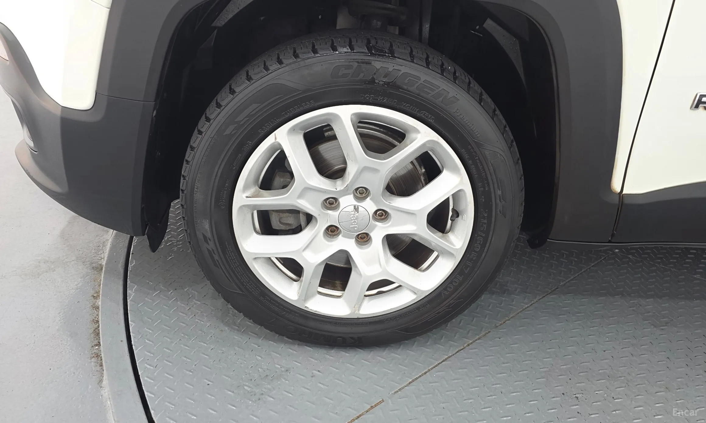 Jeep Renegade превью 5