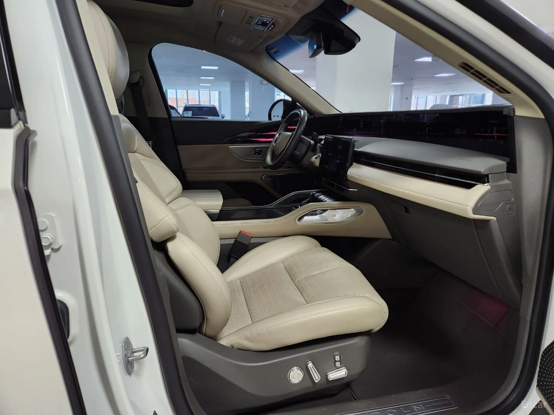 Lincoln Nautilus Gen 2 превью 12