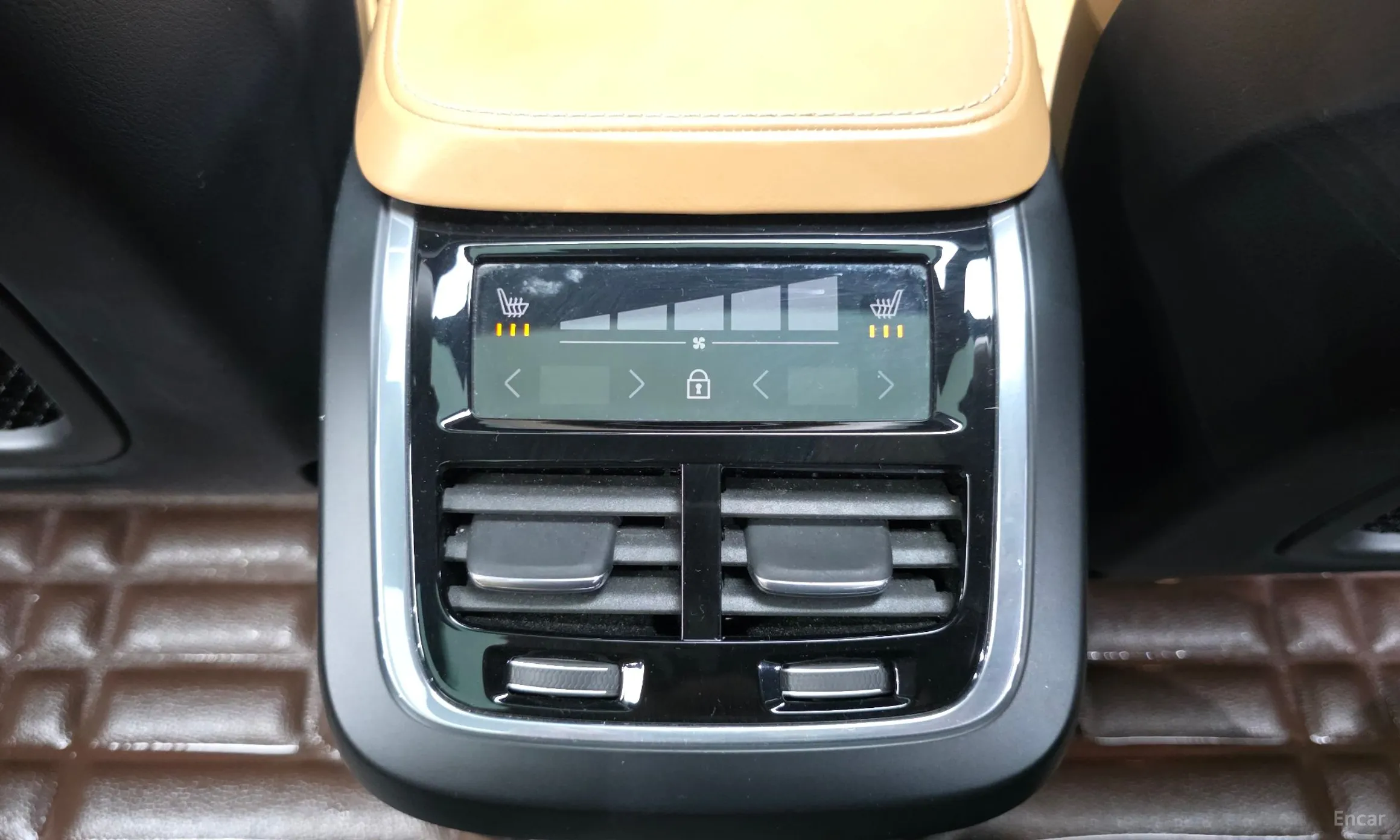 Volvo XC90 Gen 2 превью 19