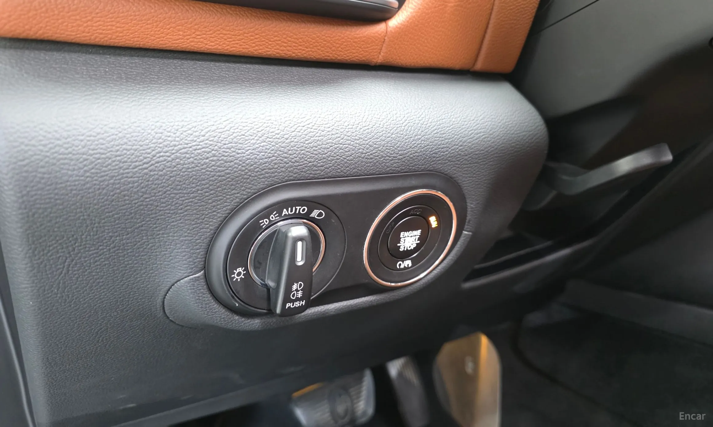Maserati Levante превью 13