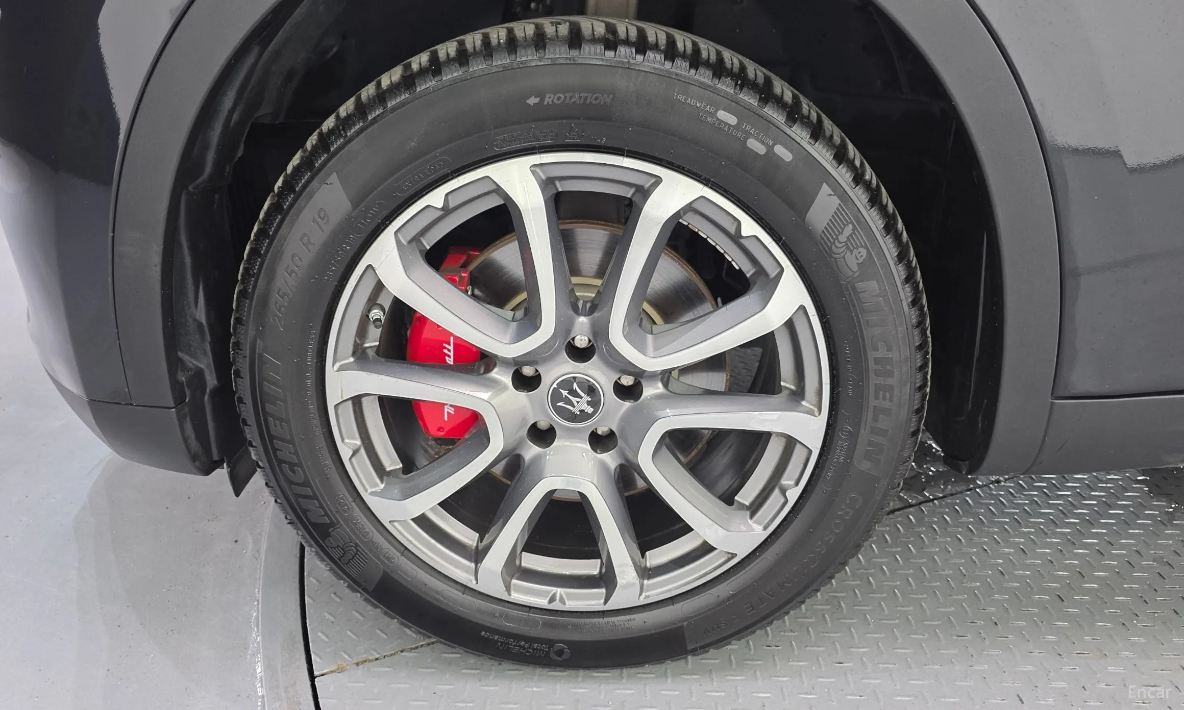 Maserati Levante превью 5