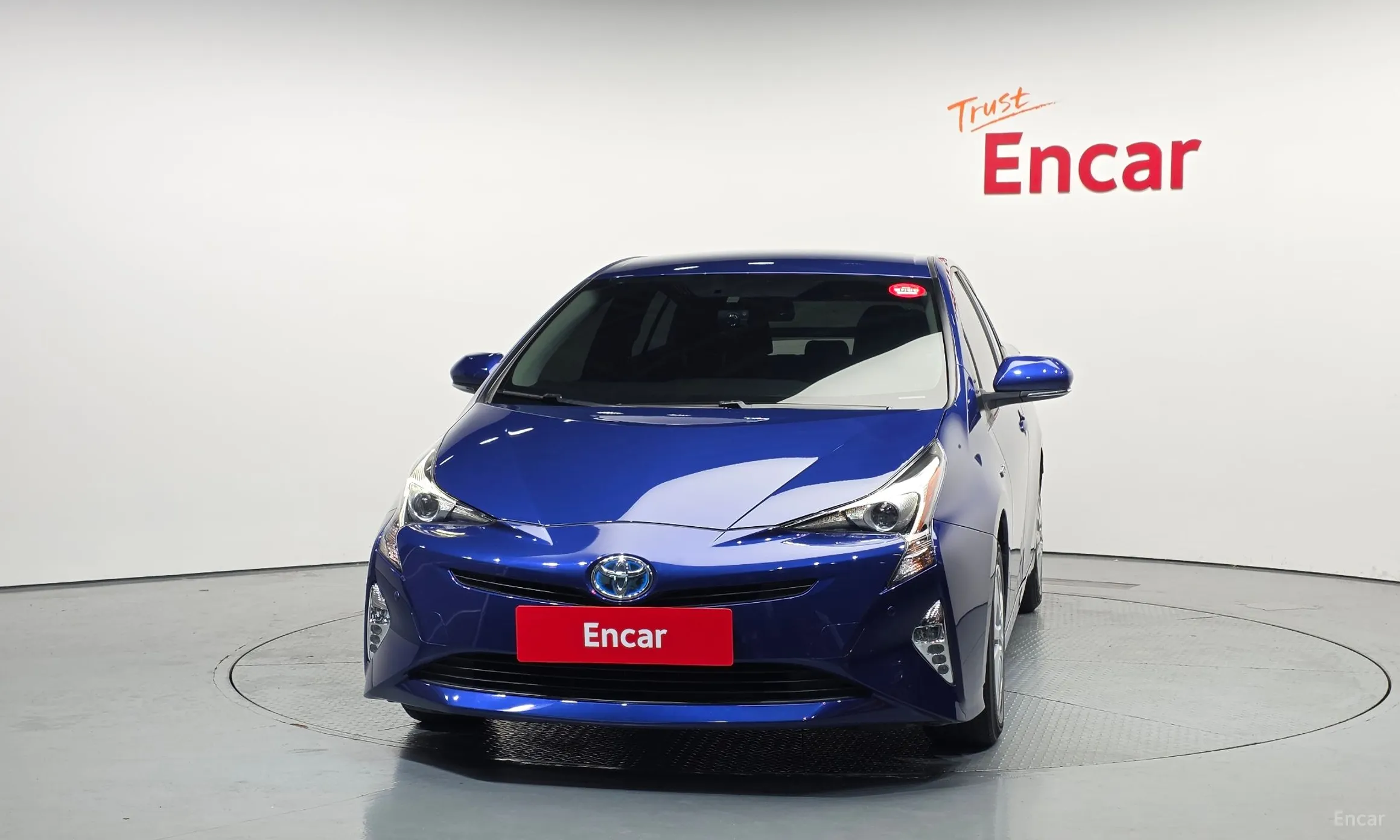 Toyota Prius 4th Generation превью 3