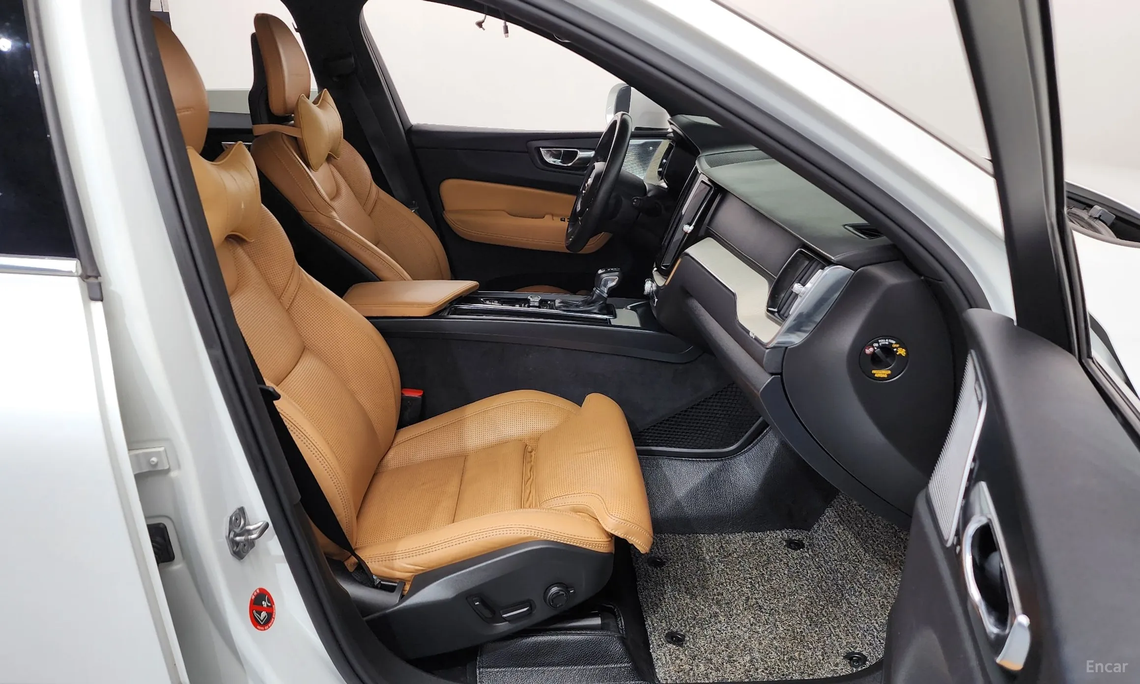 Volvo XC60 Gen 2 превью 11