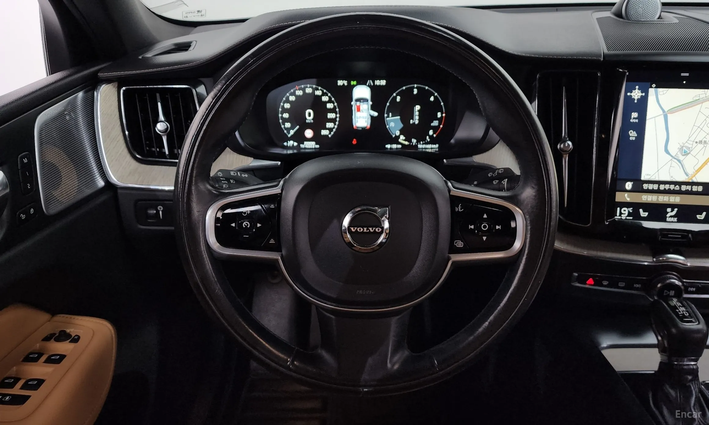Volvo XC60 Gen 2 превью 13
