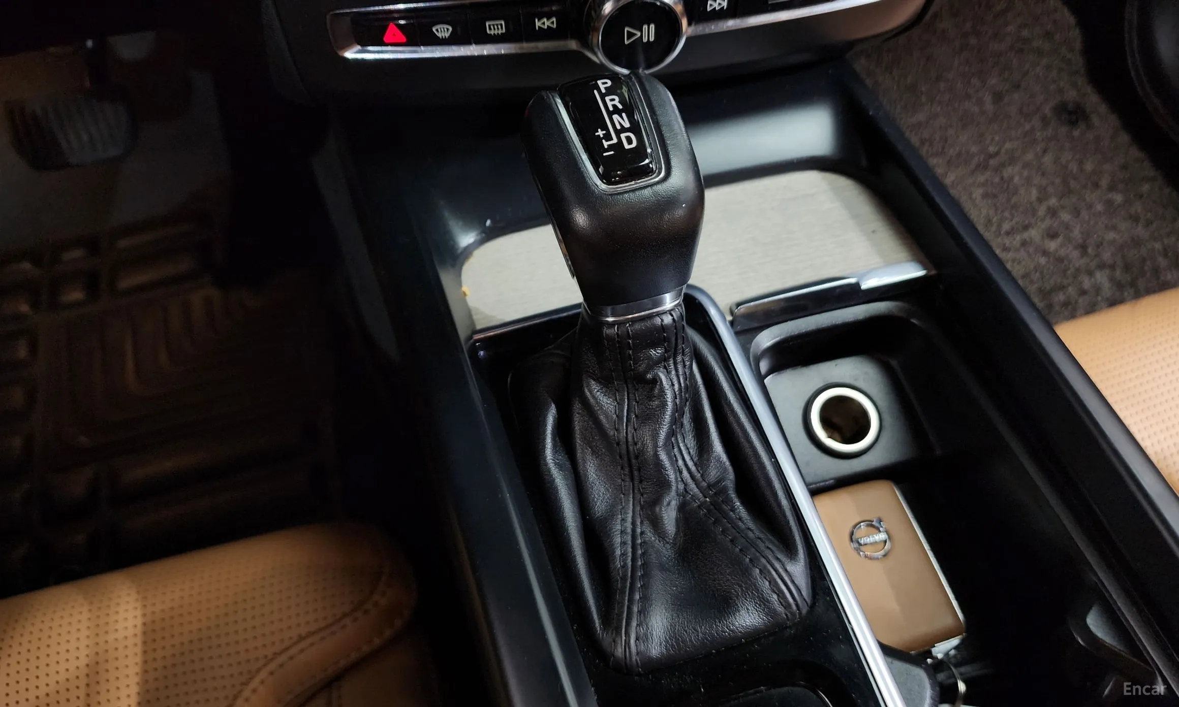Volvo XC60 Gen 2 превью 9