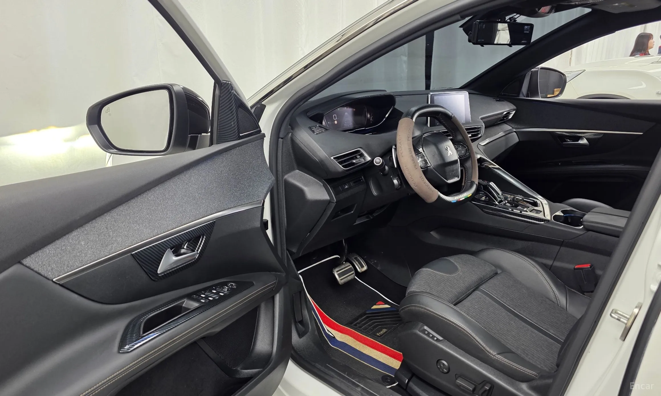 Peugeot 3008 2nd generation превью 10
