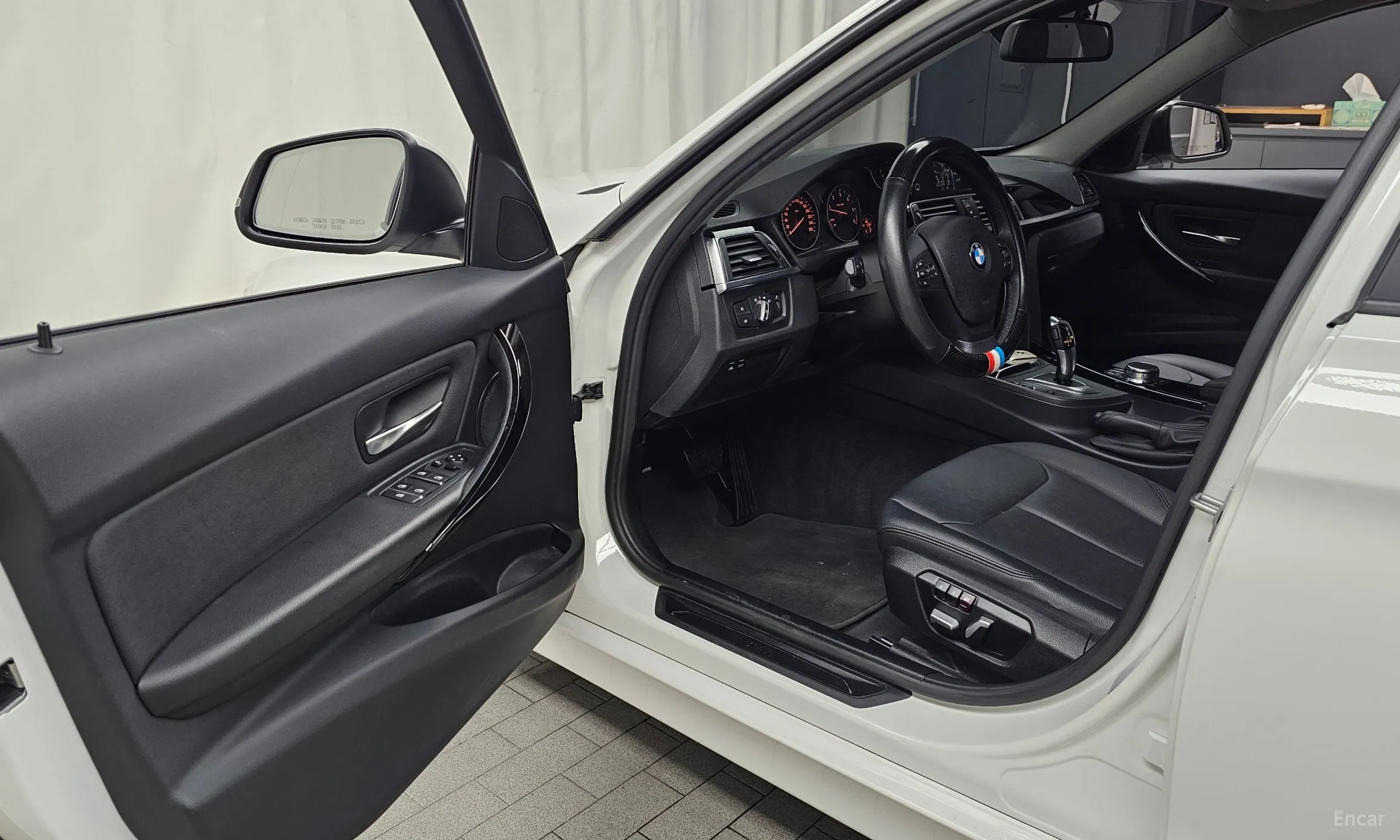 BMW 3 Series (F30) превью 10