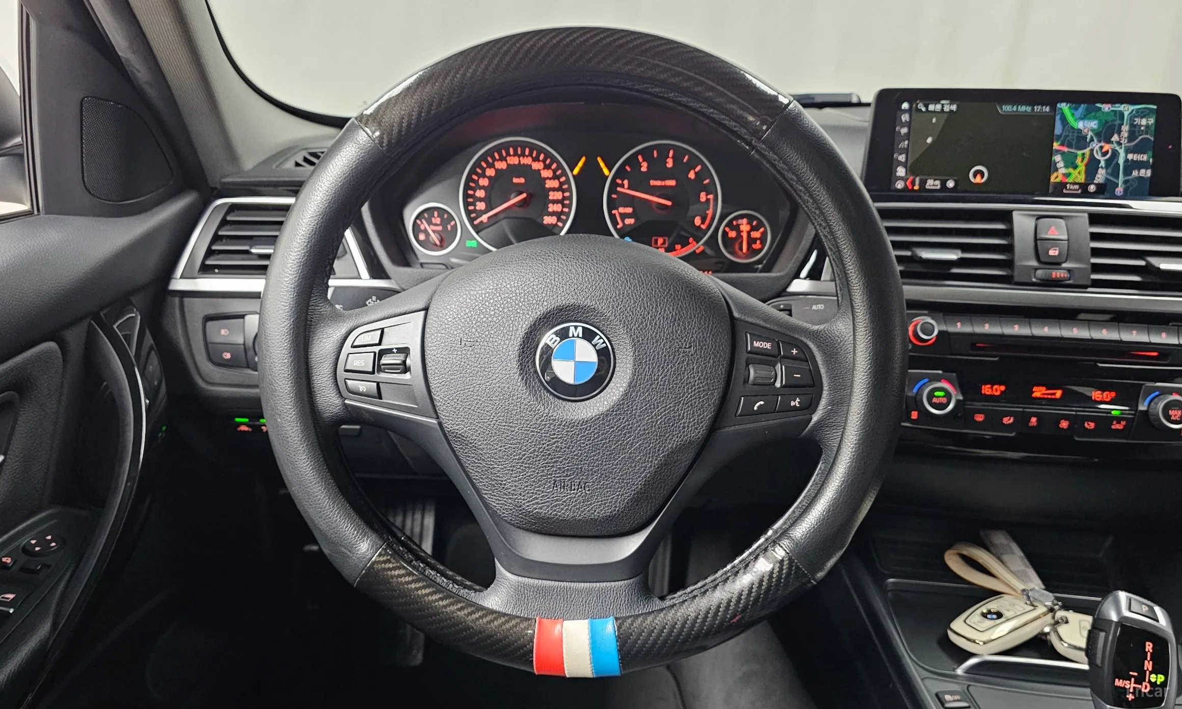 BMW 3 Series (F30) превью 13