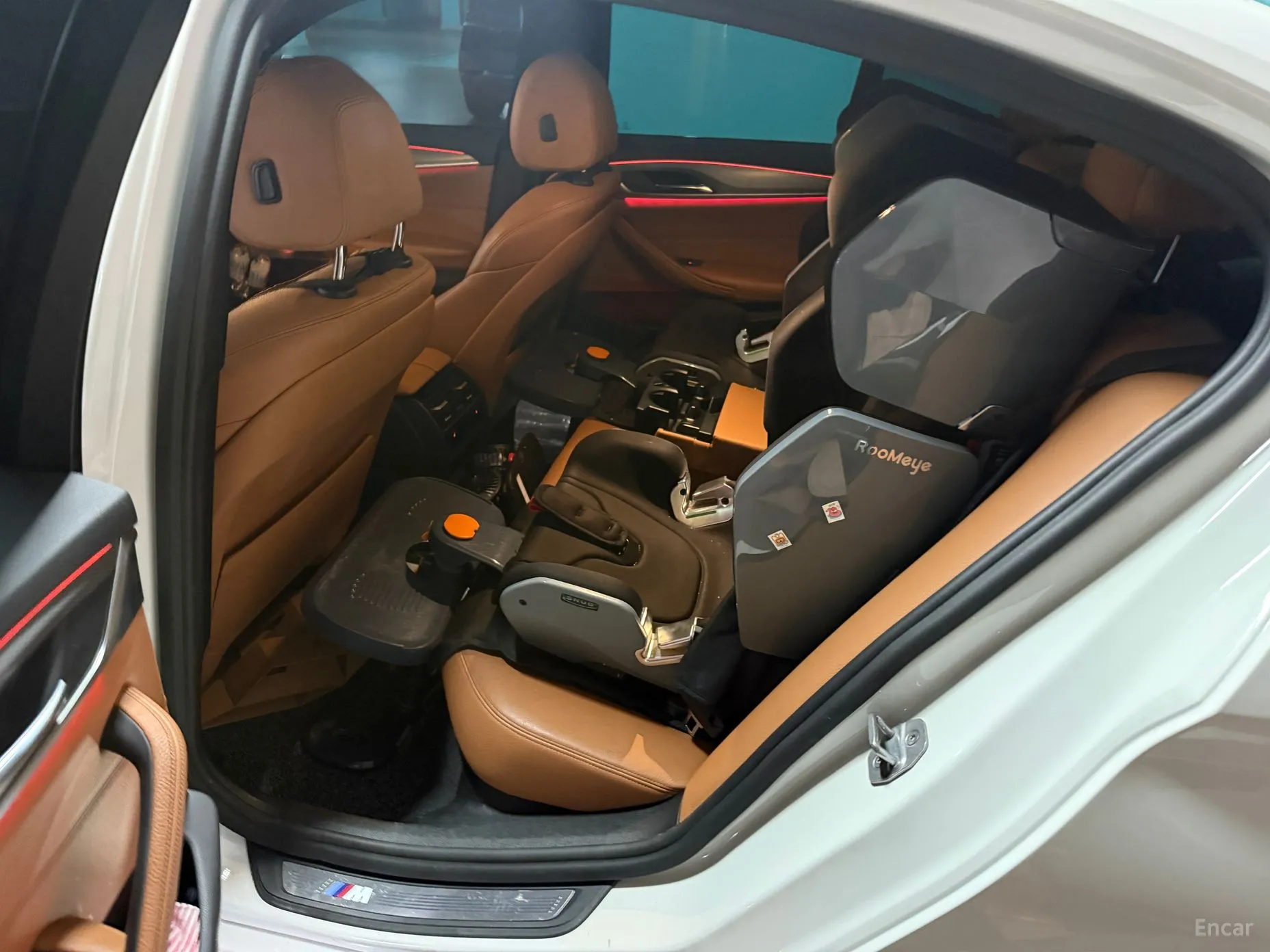BMW 5 Series (G30) превью 7