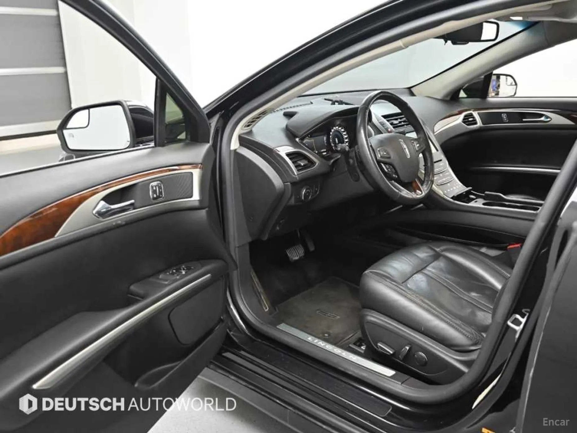 Lincoln New MKZ превью 11