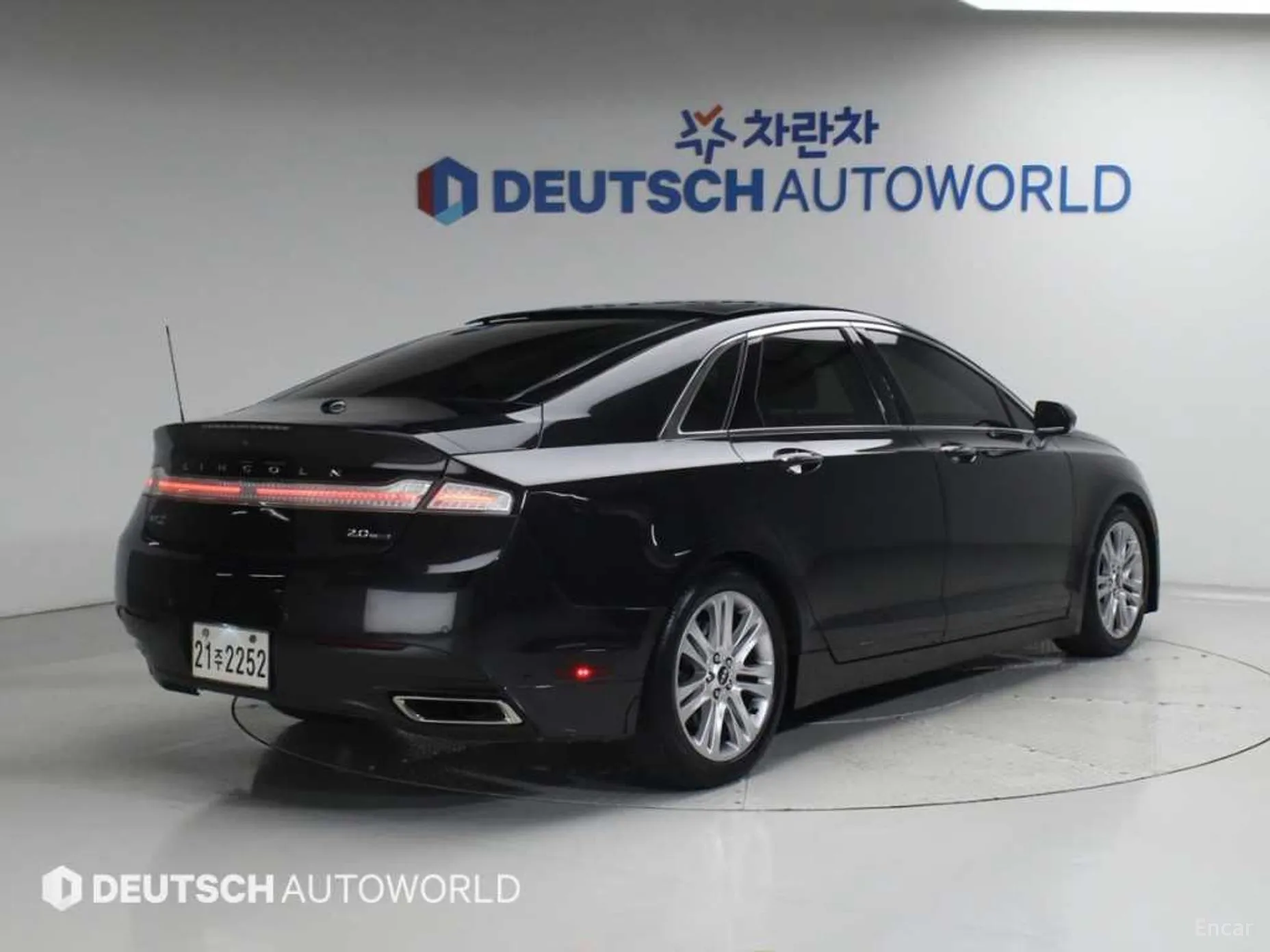 Lincoln New MKZ превью 4