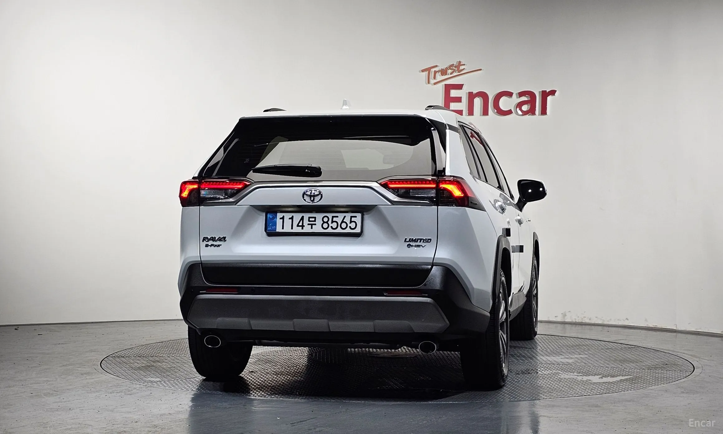 Toyota RAV4 5th Generation превью 4