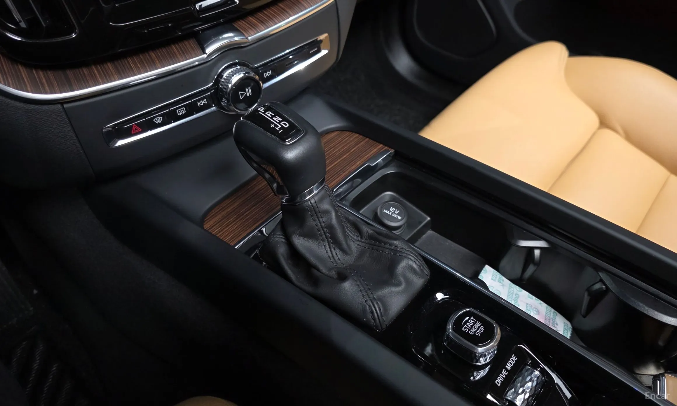 Volvo XC60 Gen 2 превью 9