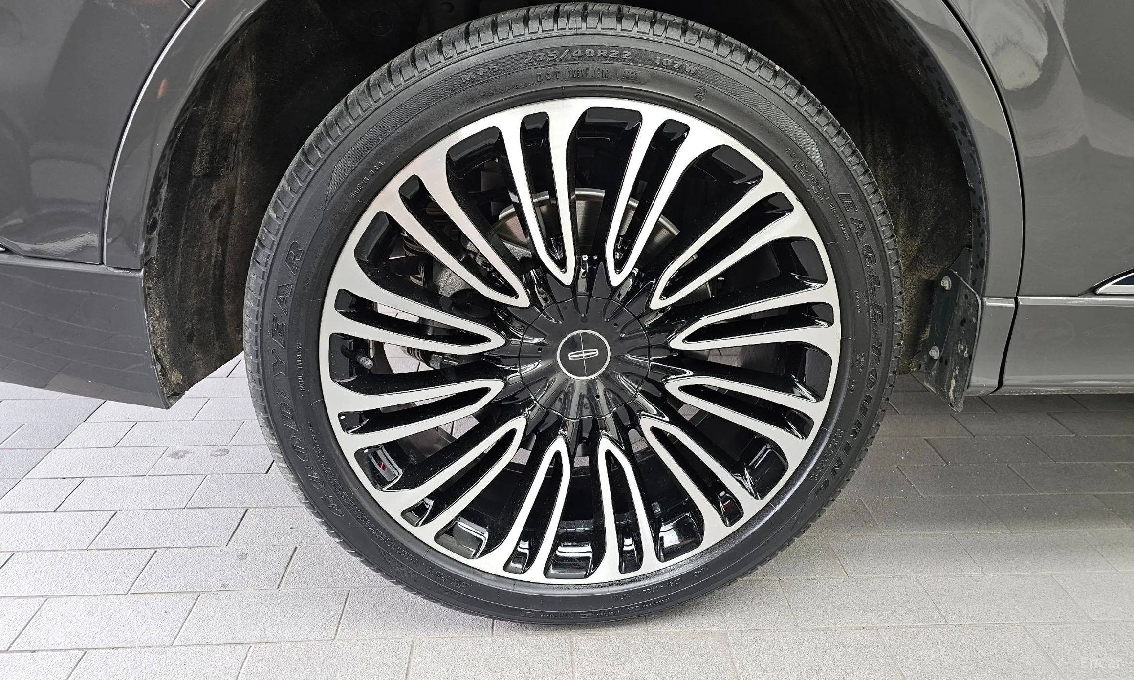 Lincoln Aviator 2nd Generation превью 5